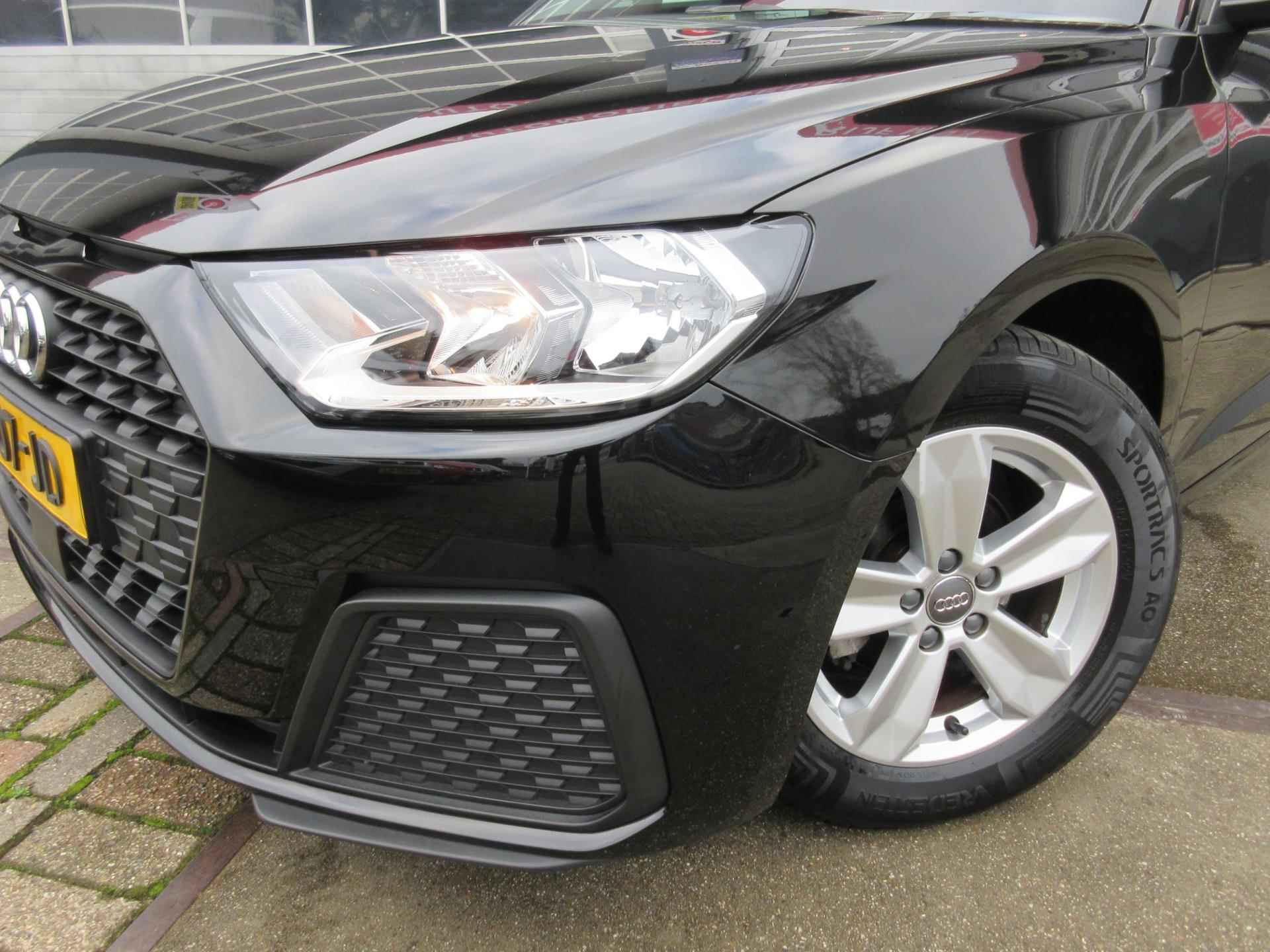 Audi A1 Sportback 25 TFSI / DigiDash / PDC - 3/25