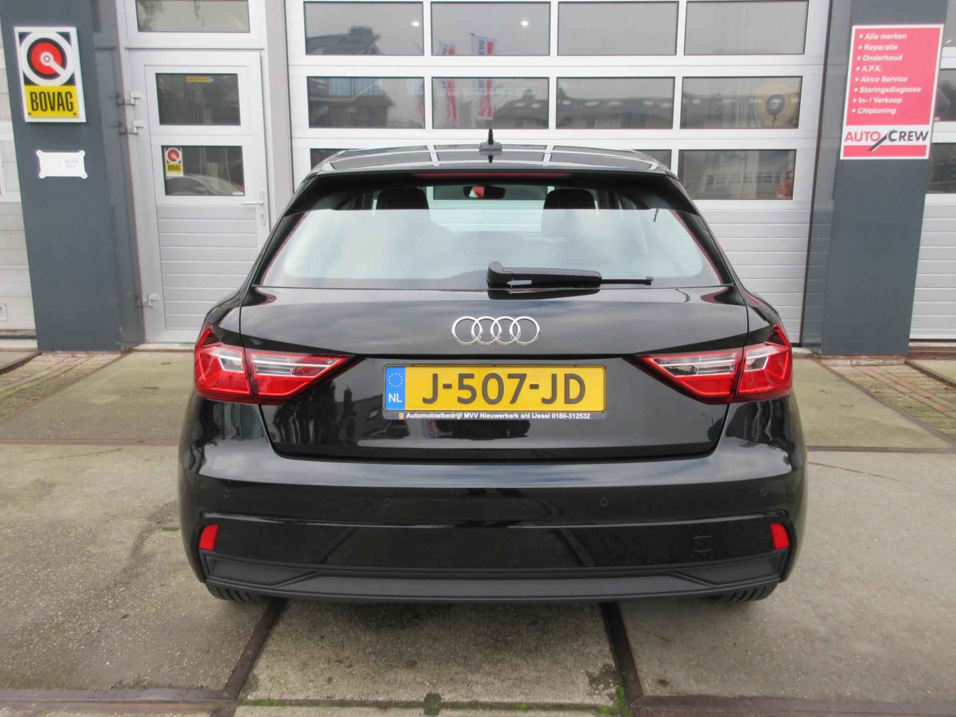 Audi A1 Sportback 25 TFSI / DigiDash / PDC - 8/25