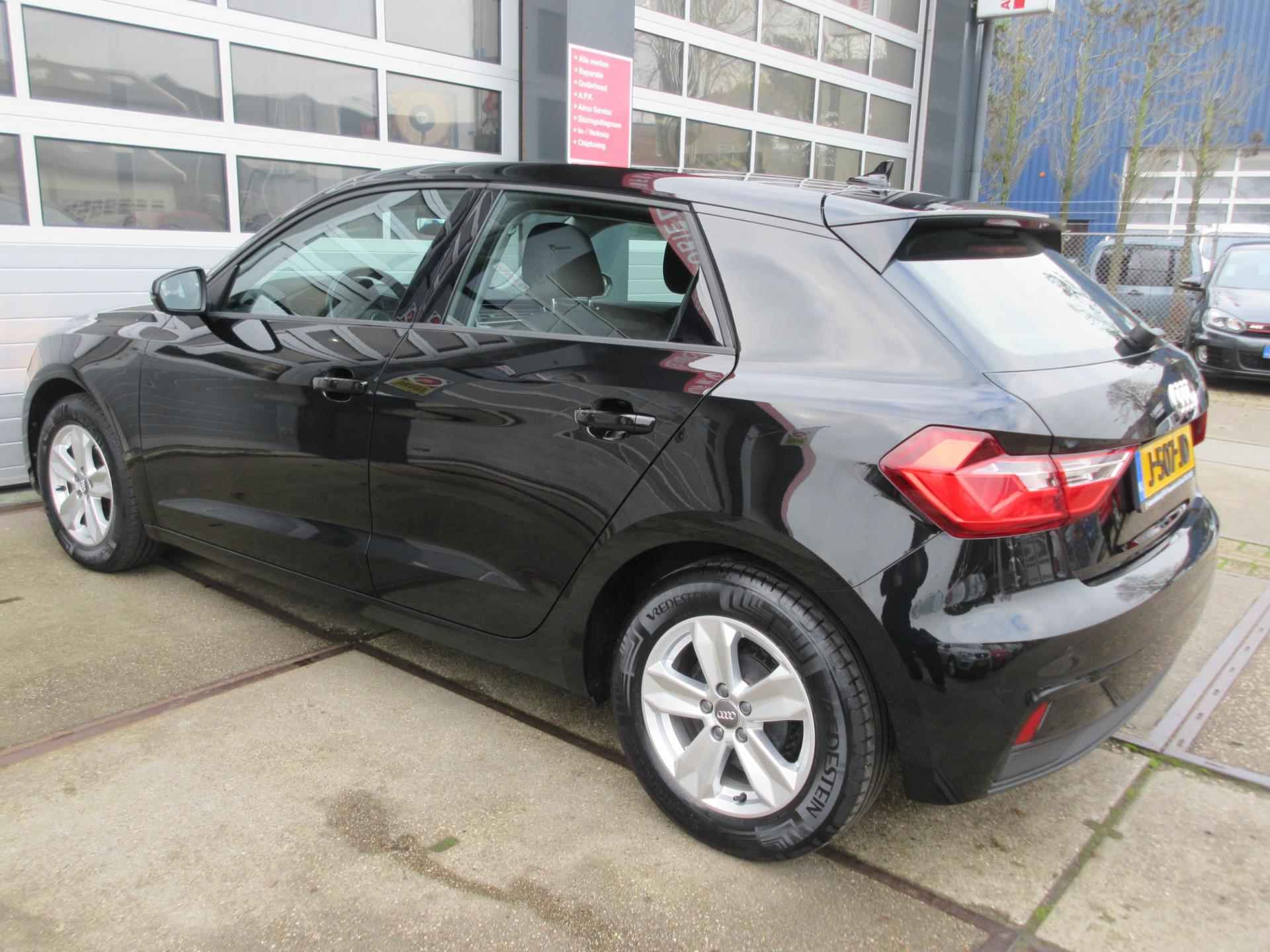 Audi A1 Sportback 25 TFSI / DigiDash / PDC - 11/25