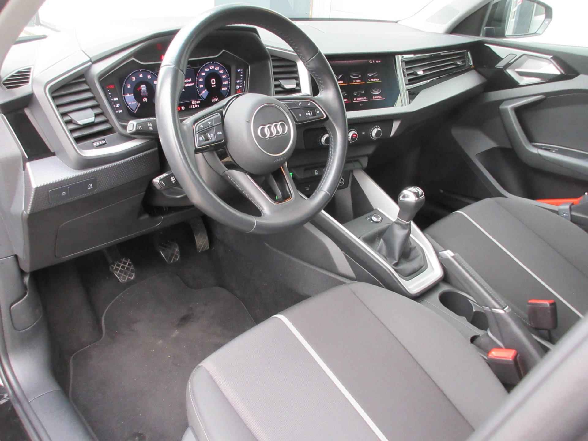 Audi A1 Sportback 25 TFSI / DigiDash / PDC - 17/25