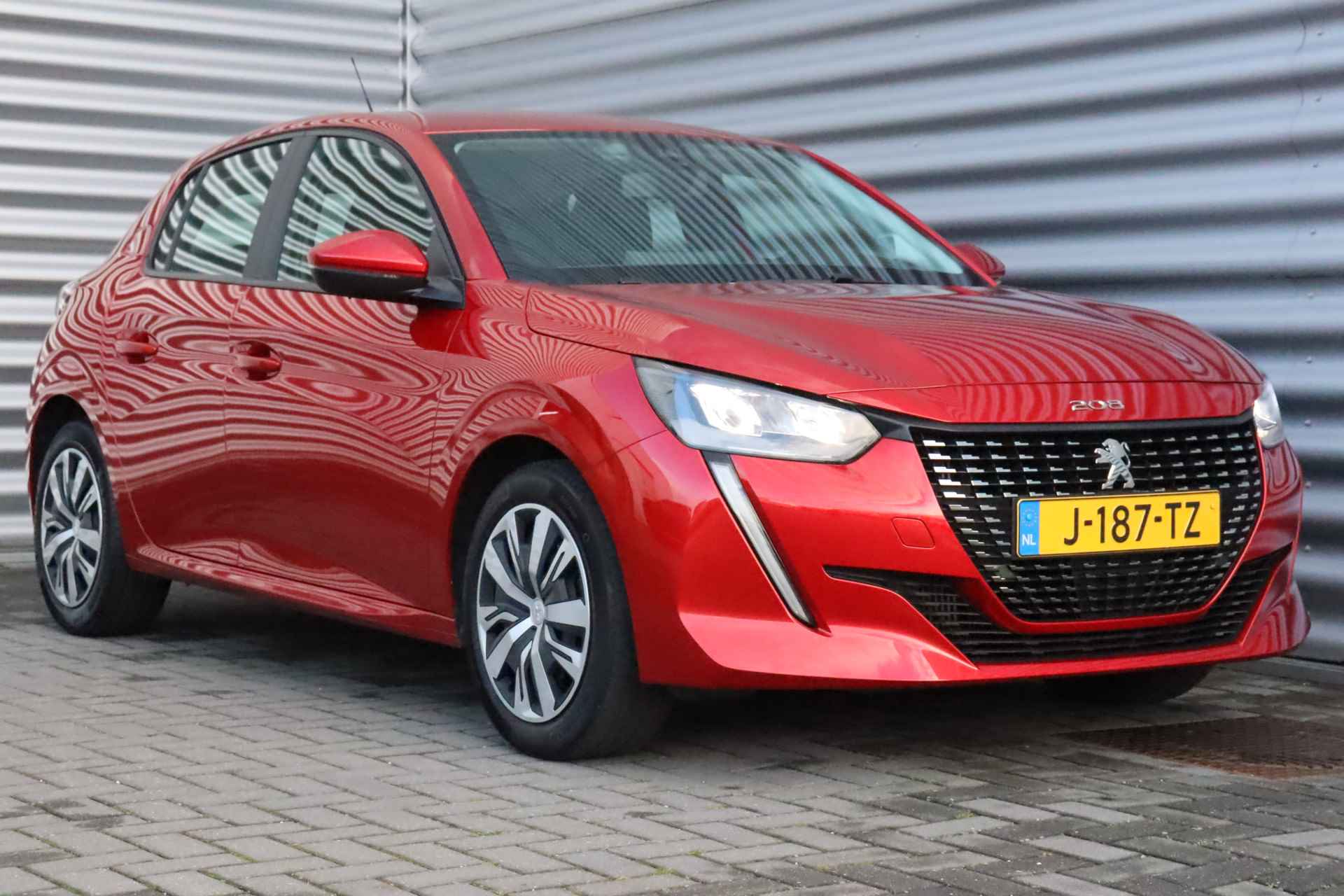 Peugeot 208 1.2 PURETECH 100PK ACTIVE / NAVI / CLIMA / LED / PDC / BLUETOOTH / CRUISECONTROL / NIEUWSTAAT !! - 4/34