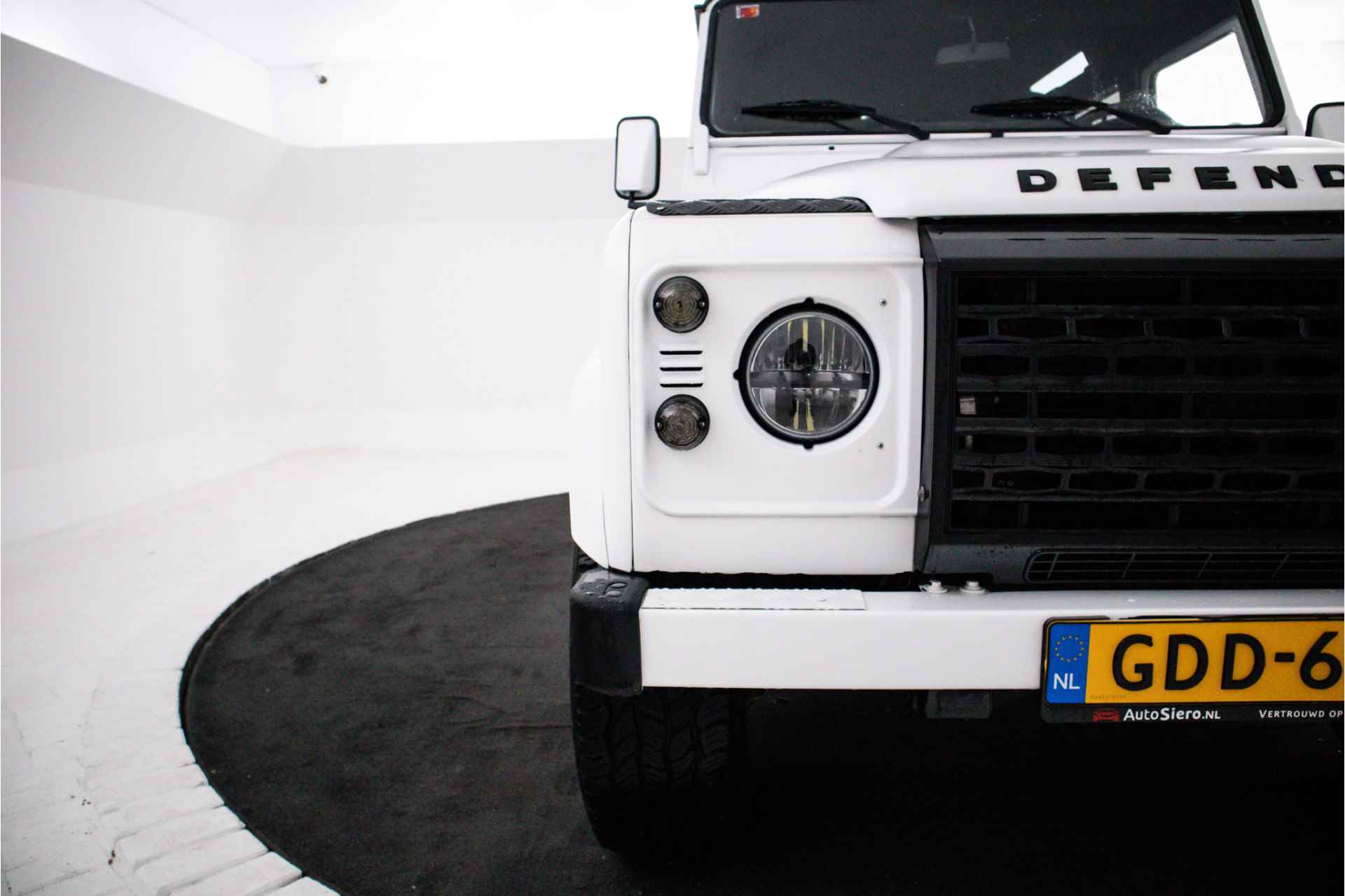 Land Rover Defender 2.4 TD 110 SW S NIEUWSTAAT, Leer, Apple carplay, Alcantara hemel etc etc - 11/31