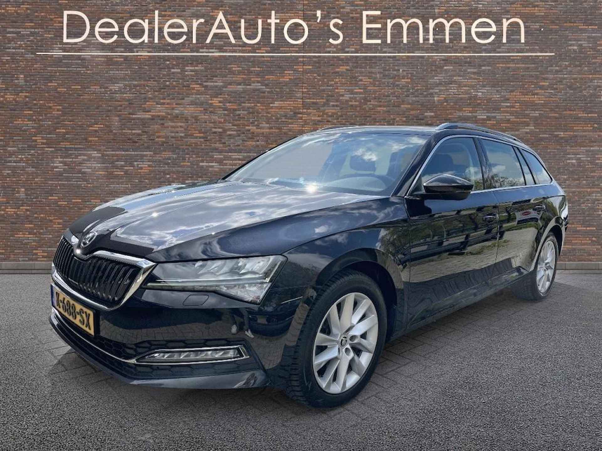 Škoda Superb Combi 2.0 TDI ECC LMV NAVIGATIE PDC CRUISE - 2/38