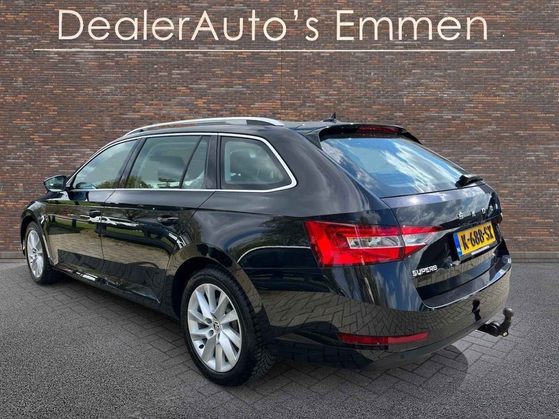 Škoda Superb Combi 2.0 TDI ECC LMV NAVIGATIE PDC CRUISE - 3/38