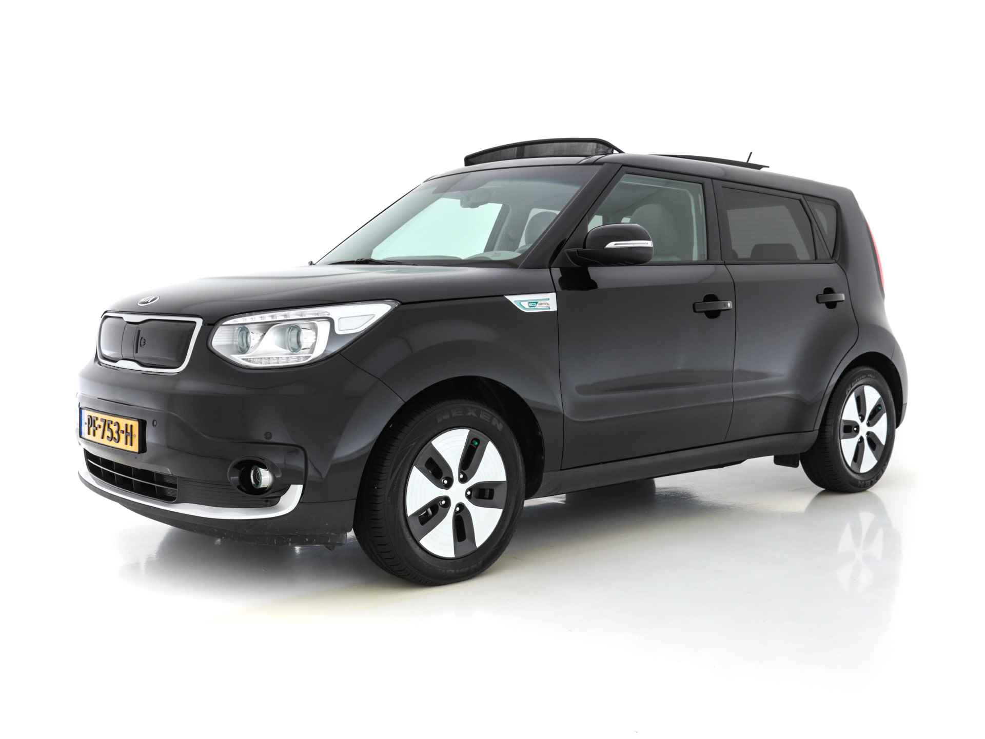 Kia Soul EV Executive Plus Line (INCL.BTW) Aut.*PANO | NAPPA-LEATHER | NAVI-FULLMAP | FULL-LED | KEYLESS | CAMERA | ECC | PDC | CRUISE | DAB | DIGI-COCKPIT | COMFORT-SEATS | 16"ALU* - 3/31