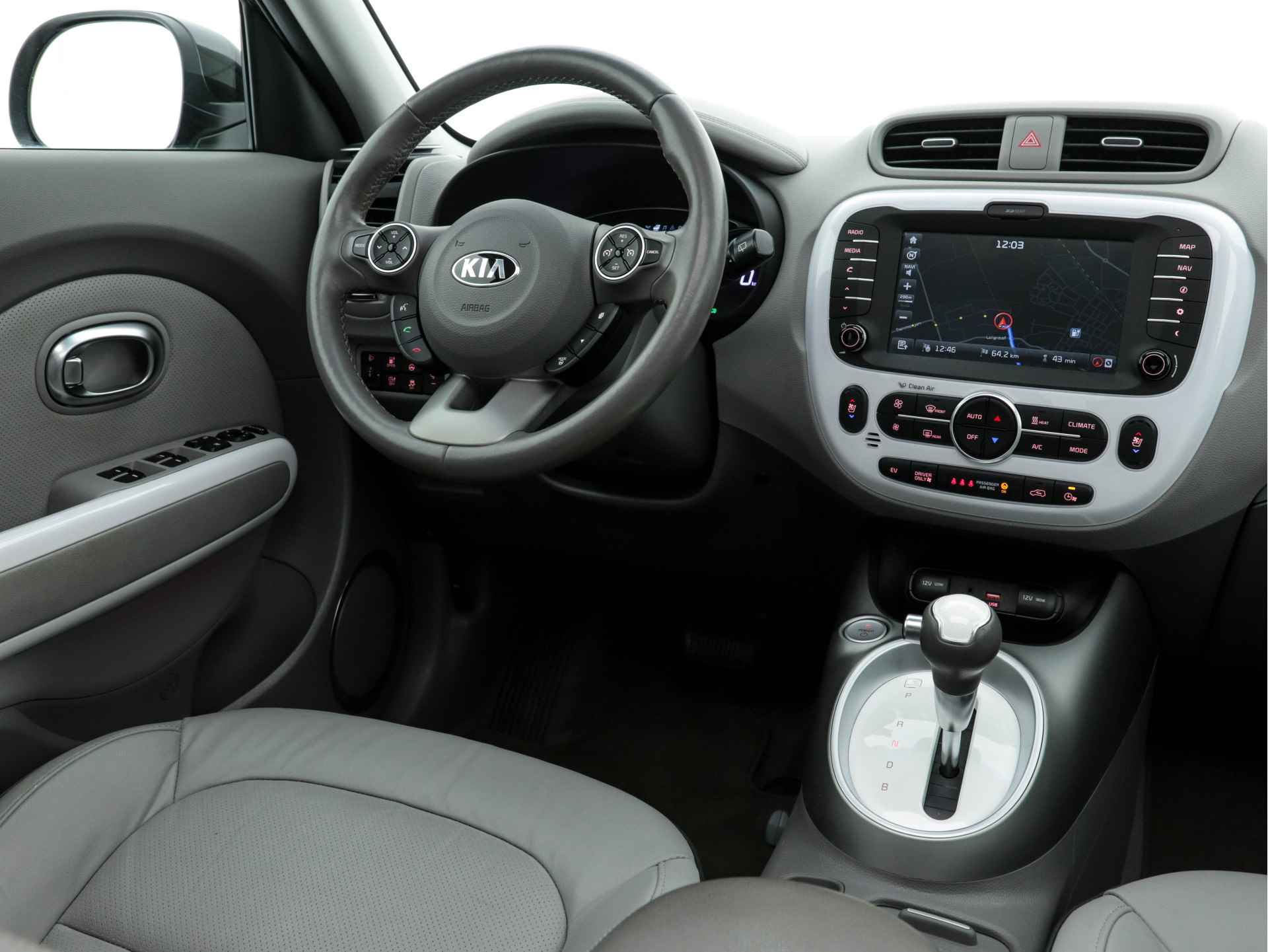 Kia Soul EV Executive Plus Line (INCL.BTW) Aut.*PANO | NAPPA-LEATHER | NAVI-FULLMAP | FULL-LED | KEYLESS | CAMERA | ECC | PDC | CRUISE | DAB | DIGI-COCKPIT | COMFORT-SEATS | 16"ALU* - 7/31