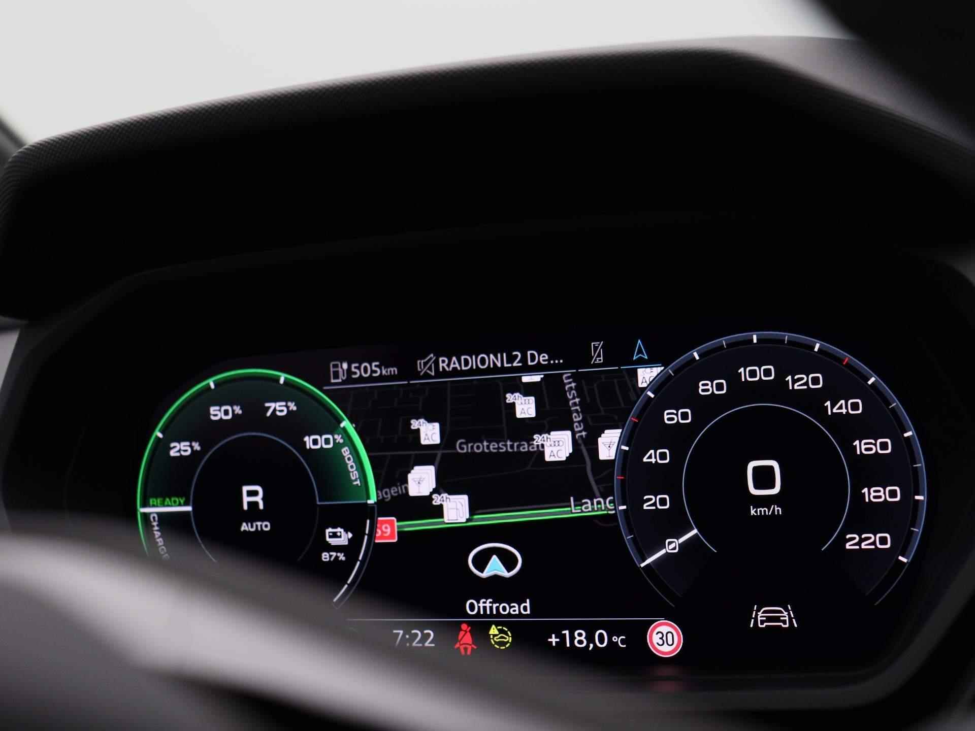 Audi Q4 Sportback e-tron 45 Edition 82 kWh 286 PK | S-line interieur | Automaat | Navigatie | Cruise Control | Trekhaak | Parkeersensoren | Stoelverwarming | Apple Carplay | Android Auto | Lichtmetalen velgen | Climate Control | - 27/46