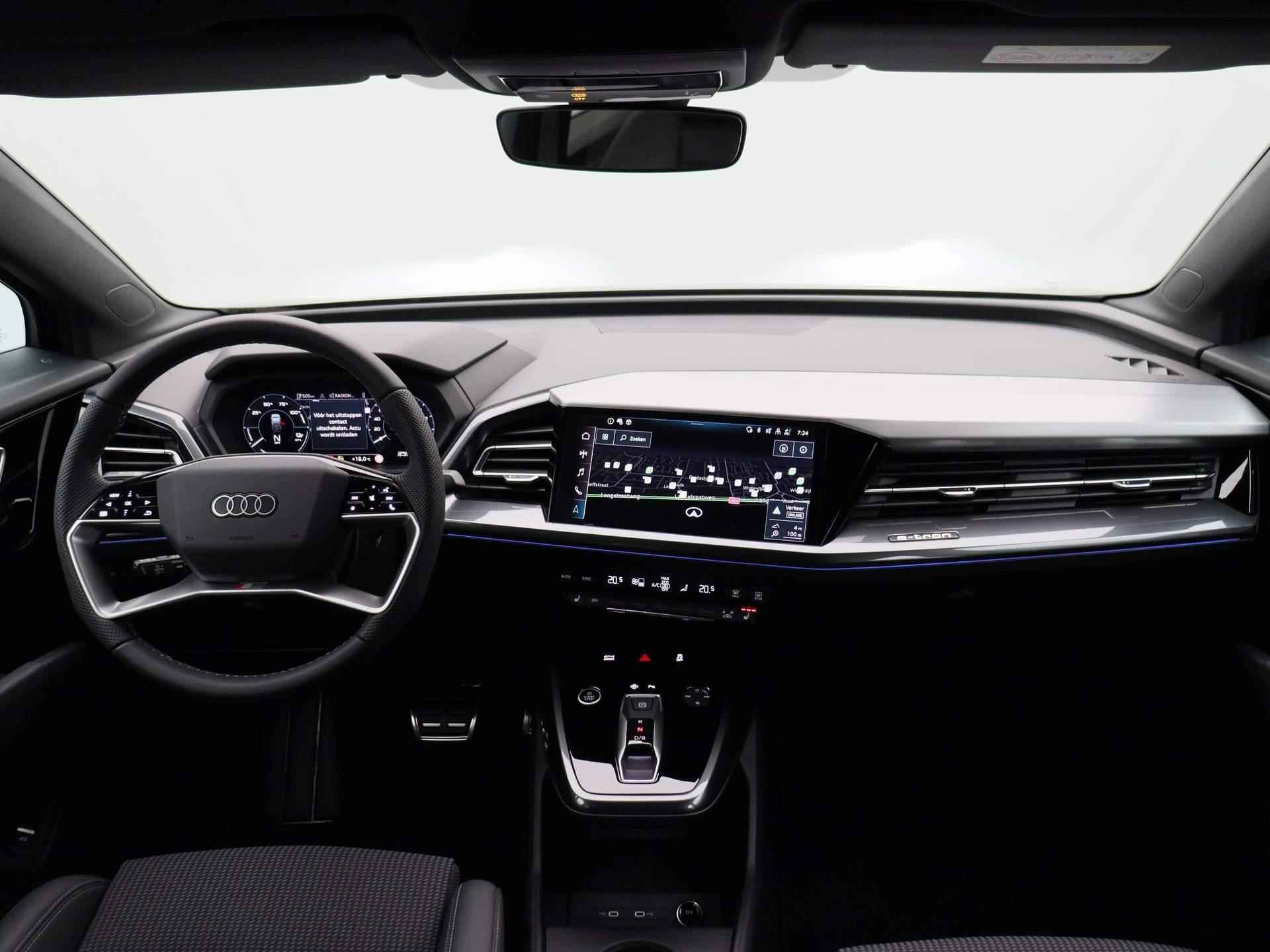 Audi Q4 Sportback e-tron 45 Edition 82 kWh 286 PK | S-line interieur | Automaat | Navigatie | Cruise Control | Trekhaak | Parkeersensoren | Stoelverwarming | Apple Carplay | Android Auto | Lichtmetalen velgen | Climate Control | - 39/46