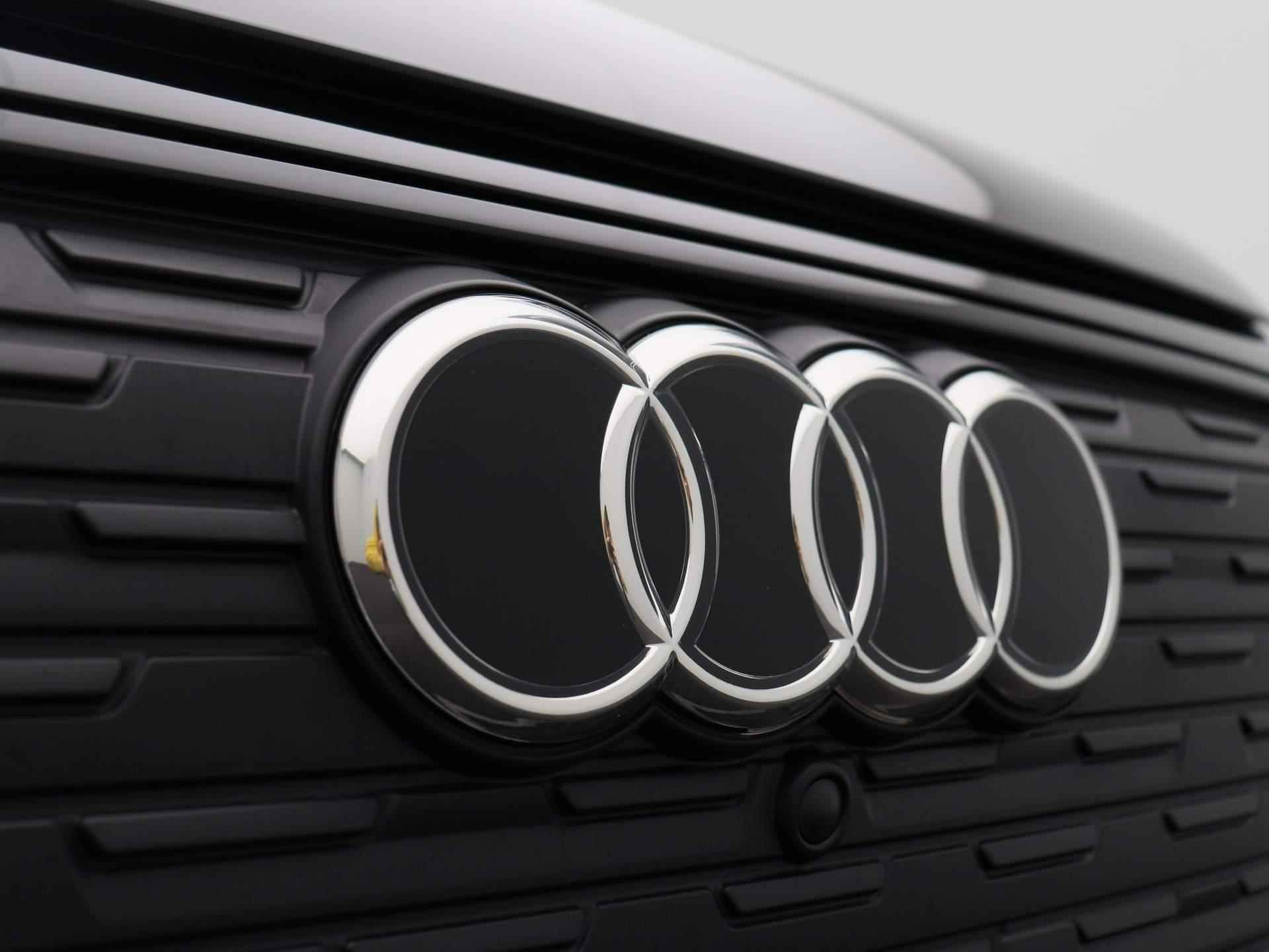 Audi Q4 Sportback e-tron 45 Edition 82 kWh 286 PK | S-line interieur | Automaat | Navigatie | Cruise Control | Trekhaak | Parkeersensoren | Stoelverwarming | Apple Carplay | Android Auto | Lichtmetalen velgen | Climate Control | - 43/46