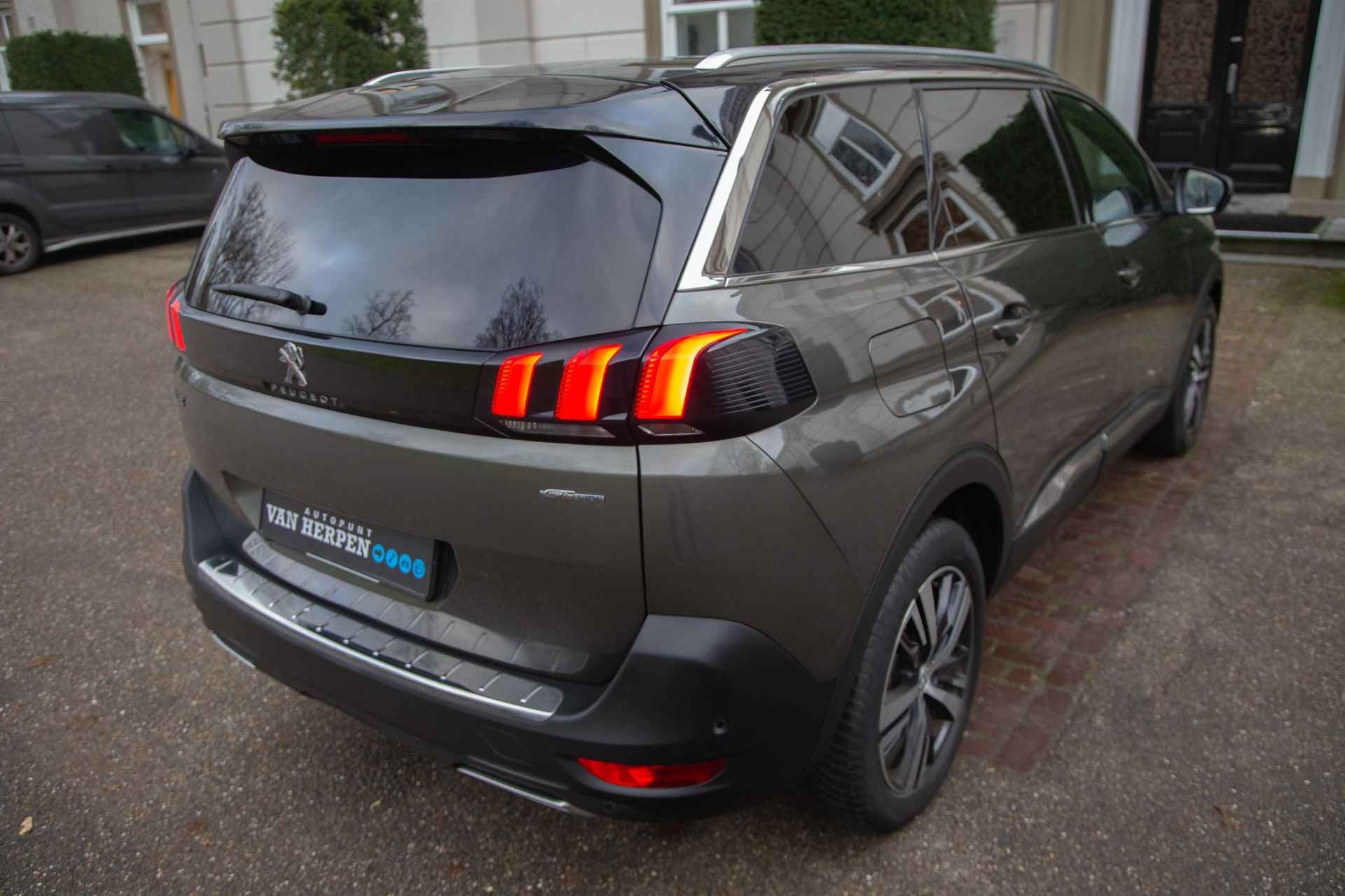 Peugeot 5008 1.6 PureTech GT-Line Pano | Adaptive | 360 Cam | Leder | Focal - 13/55