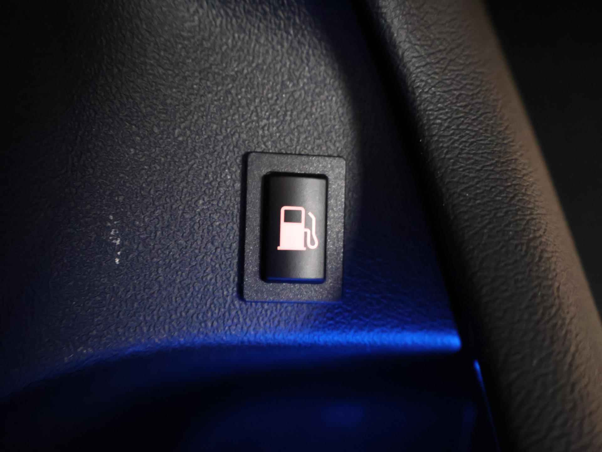 BMW X5 xDrive45e High Executive M Sport | Panoramadak | Trekhaak | Stuurverwarming | Ele. stoelen + Memory | HUD | Camera | Adaptief Onderstel | Apple CarPlay | - 44/55