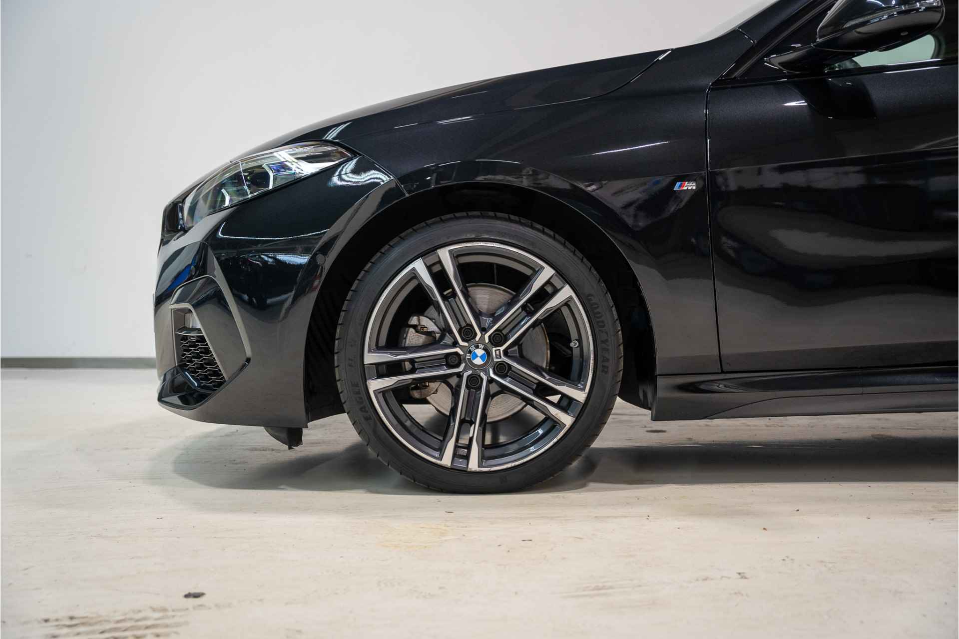 BMW 2 Serie Gran Coupé 218i Business Edition M Sportpakket - 7/27