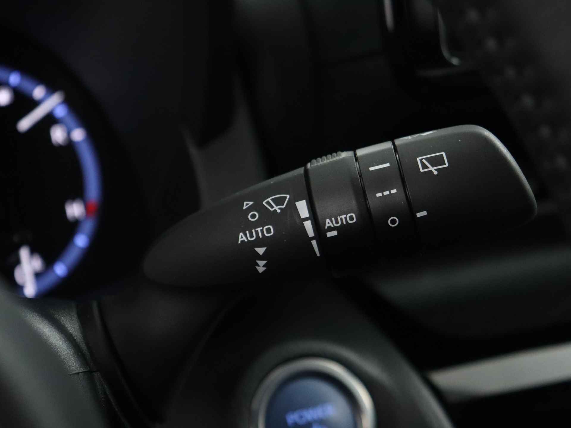 Toyota Yaris Cross 1.5 Hybrid Adventure AWD Limited | JBL | Stuur / stoelverwarming | Navigatie | - 24/42