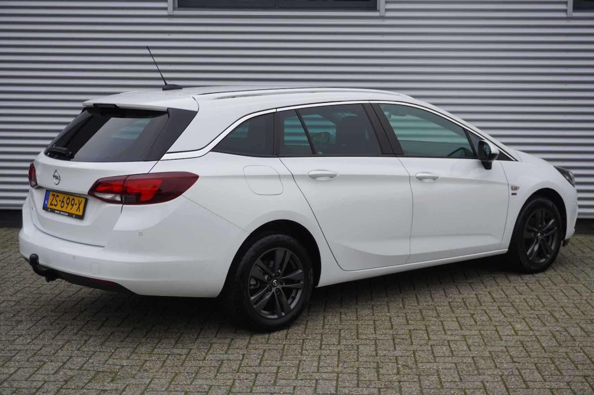 OPEL Astra Sports Tourer 1.4 Turbo 120 Jaar Edition / Trekhaak / PDC / Navi - 5/26