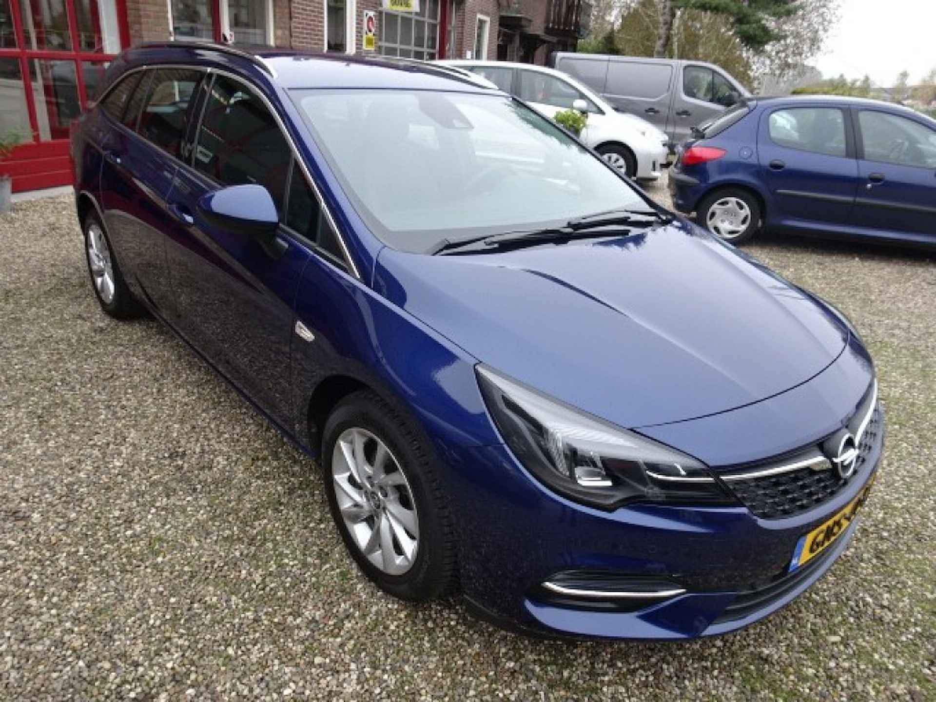 OPEL Astra 1.2 ELEGANCE - 4/32