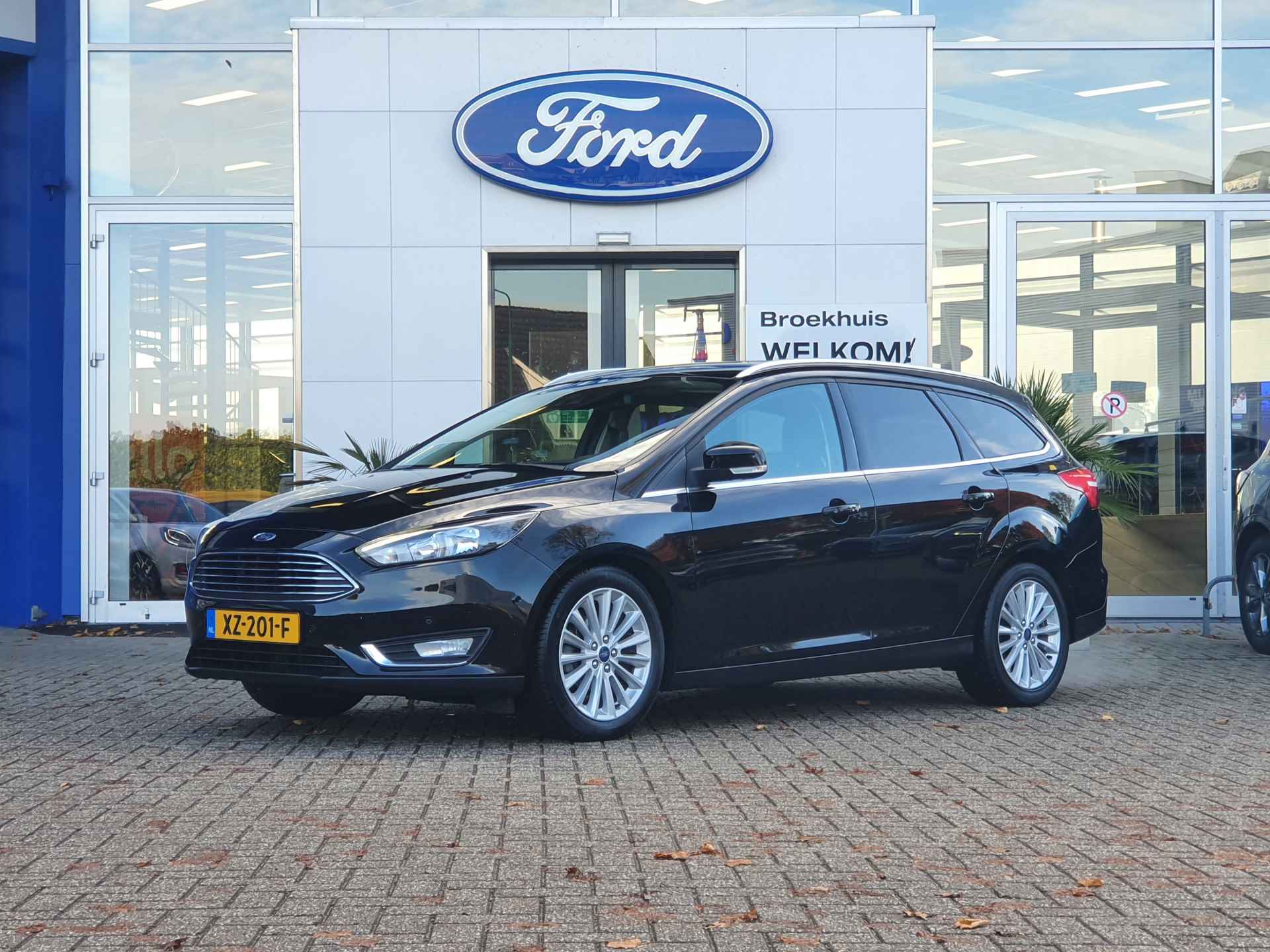 Ford Focus Wagon 1.0 Titanium | Trekhaak | Stoelverwarming | Cruise Control - 37/37