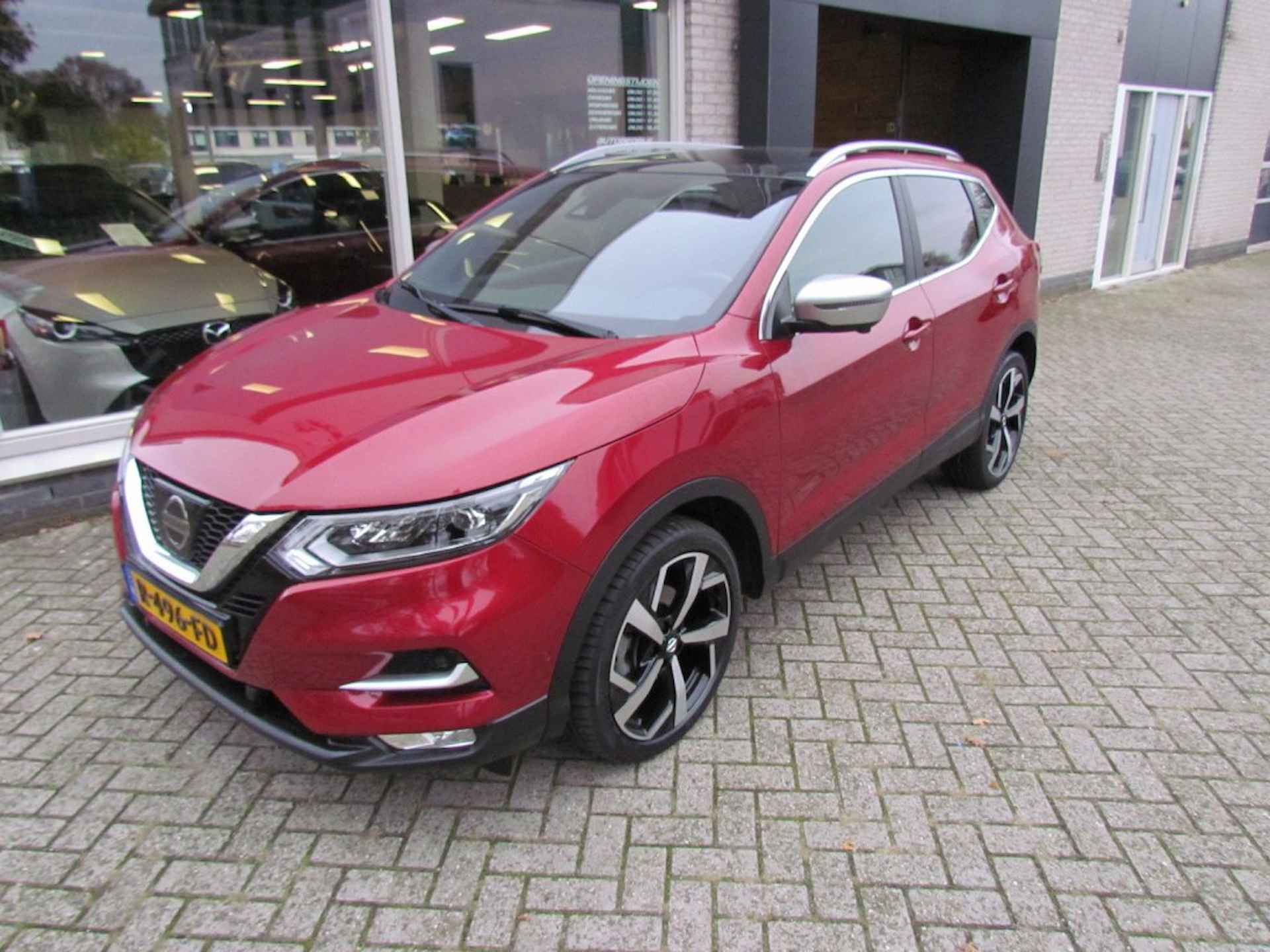 NISSAN Qashqai 1.2 116pk Automaat Tekna+ Trekhaak - 2/24