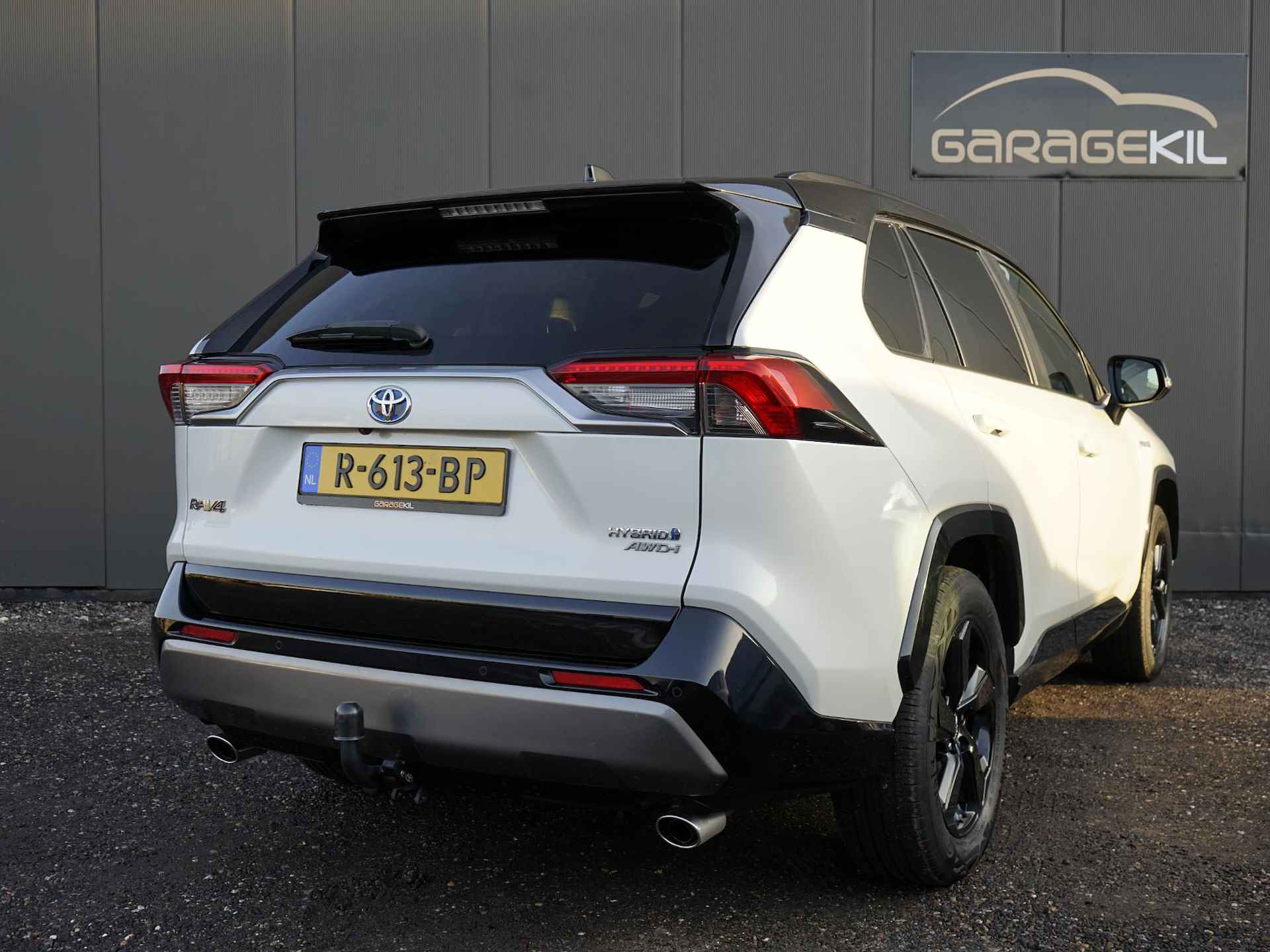 Toyota RAV4 2.5 Hybrid AWD Bi-Tone Dealer onderh. / Fabrieksgarantie / Trekhaak / Leer / Elek.stoel / Clima / 1650 geremd - 8/32