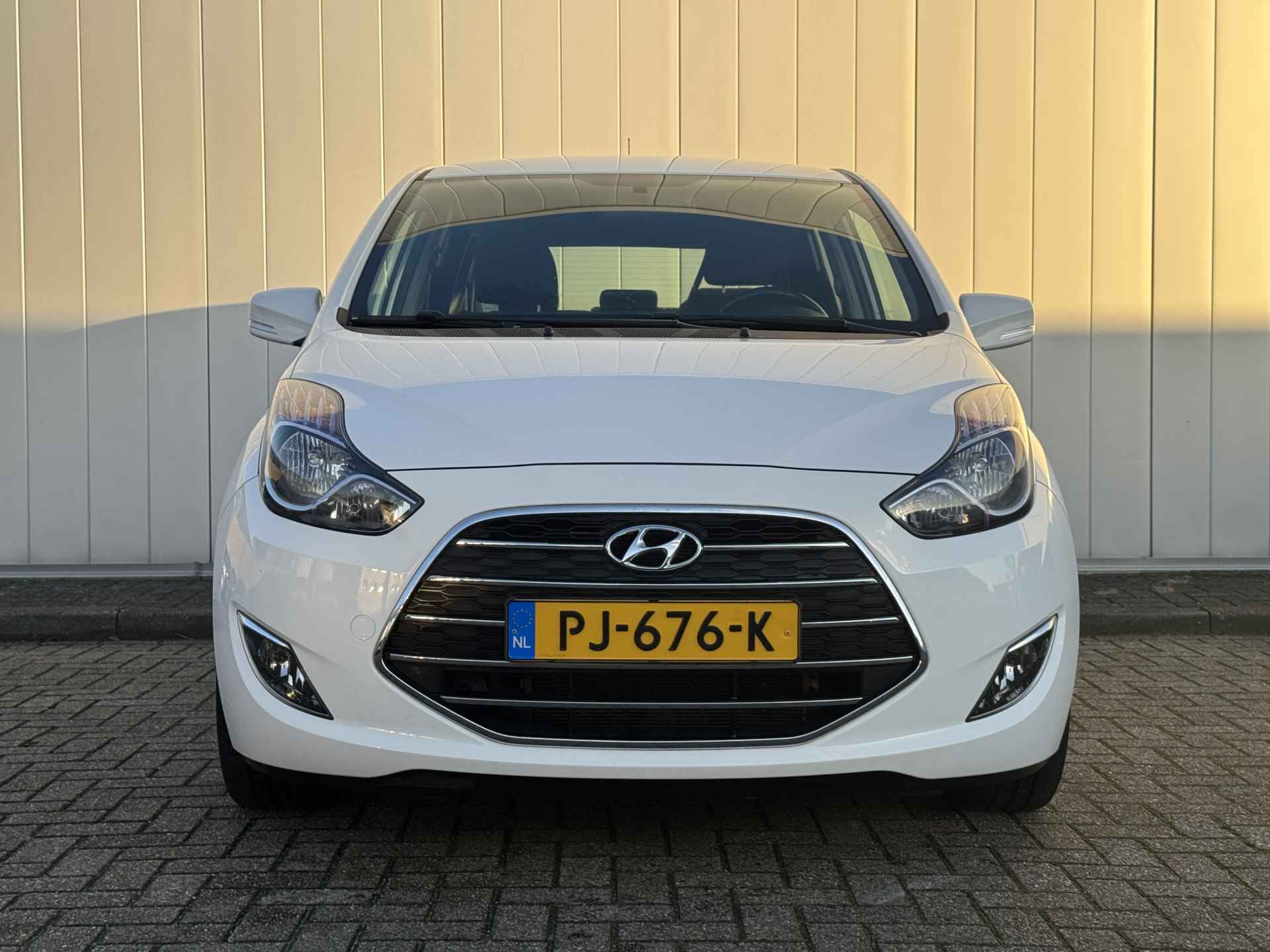 Hyundai ix20 1.4i Go! NL Auto Trekhaak Navi Camera Handsfree Hoge Instap - 3/23