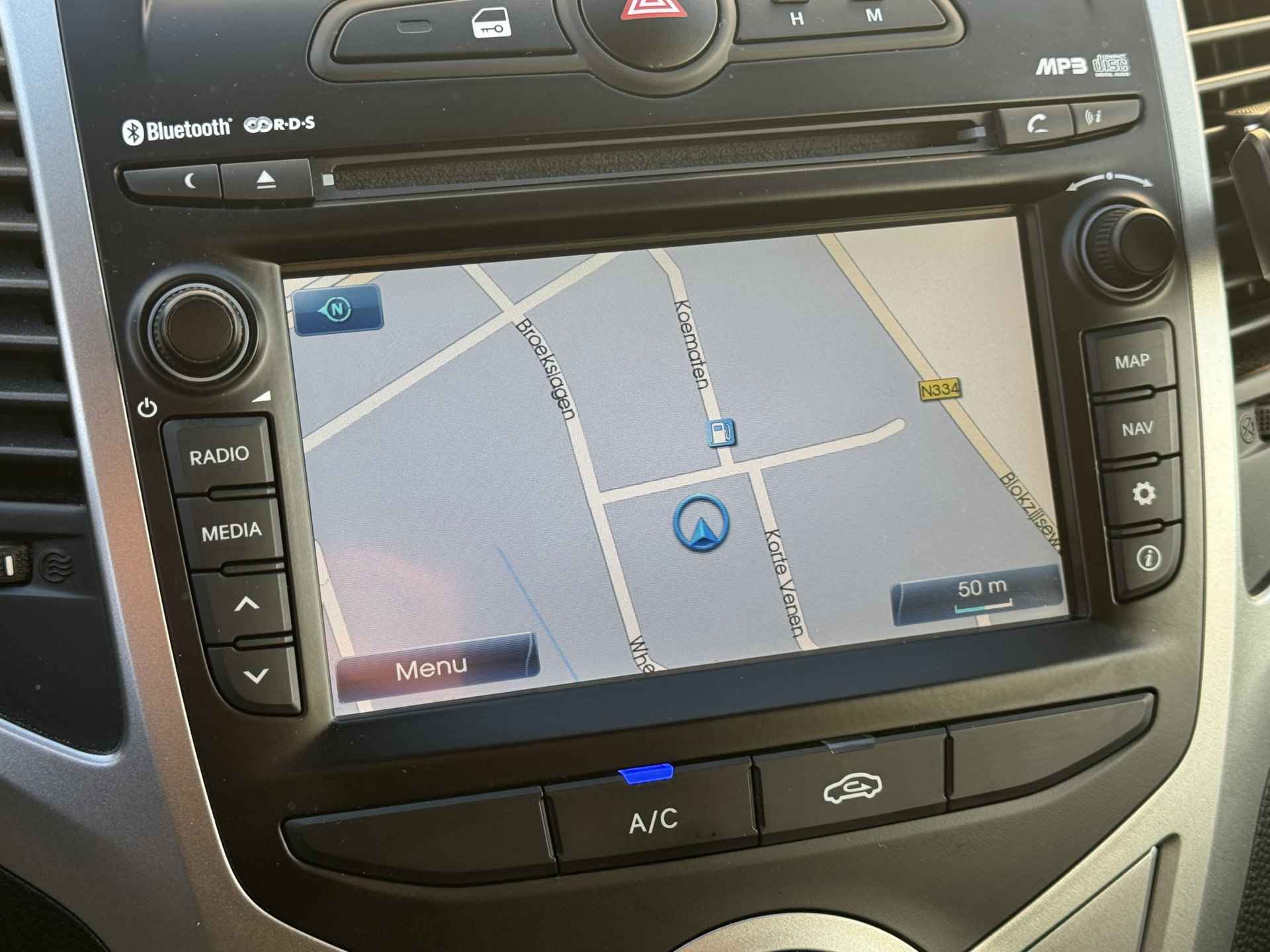 Hyundai ix20 1.4i Go! NL Auto Trekhaak Navi Camera Handsfree Hoge Instap - 16/23