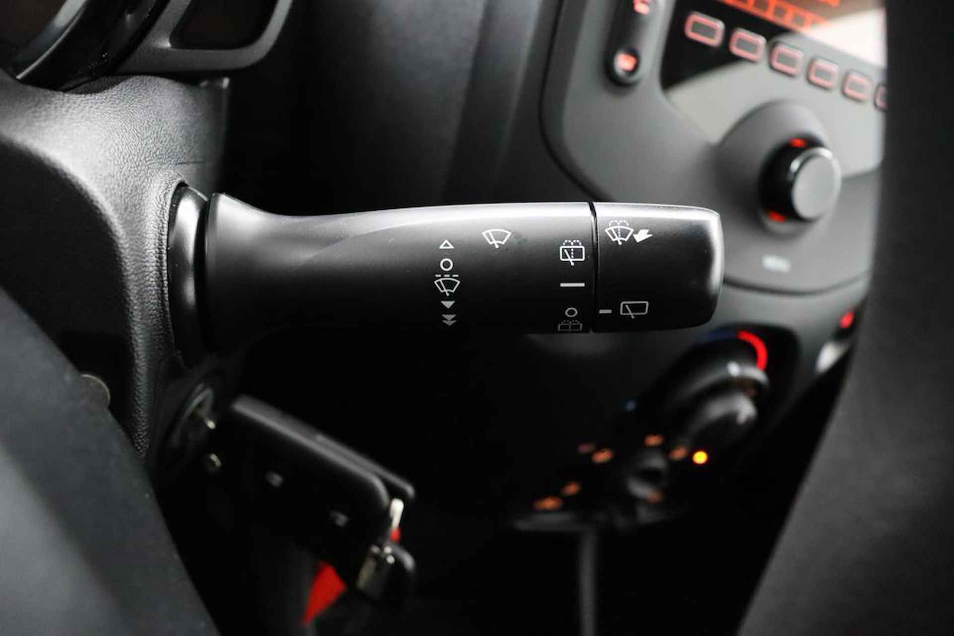 Toyota Aygo 1.0 VVT-i x-fun | Fietsendragerbeugel | Airco | Bluetooth | - 29/43
