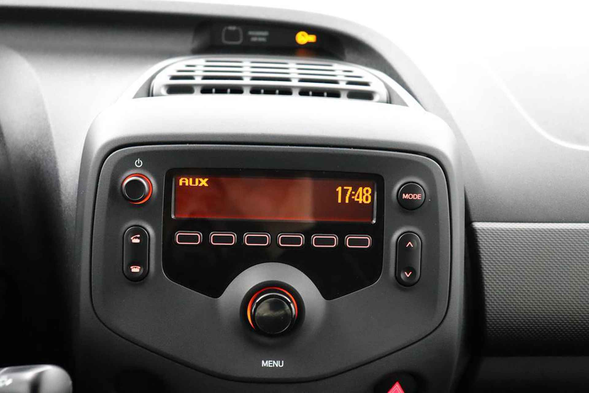 Toyota Aygo 1.0 VVT-i x-fun | Fietsendragerbeugel | Airco | Bluetooth | - 39/43