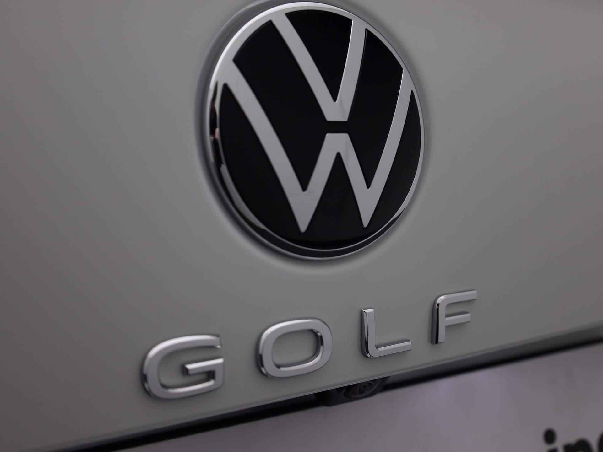 Volkswagen Golf Variant Life Business 1.0 eTSI 81 kW 110 pk 7 versn. DSG · Comfort pakket · Lounge pakket · Velgen 'Norfolk' · - 32/38