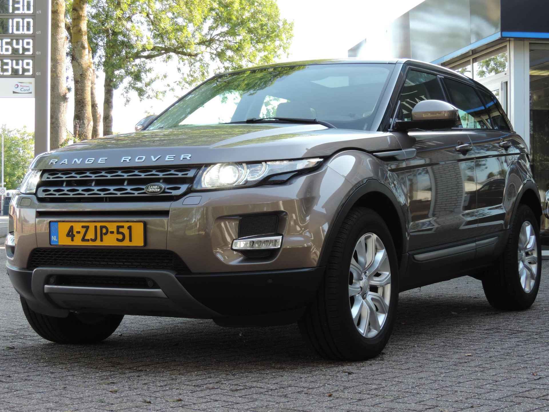 Land Rover Range Rover Evoque 2.2 TD4 Aut 4WD Pure Business Edition Pano Camera - 29/33