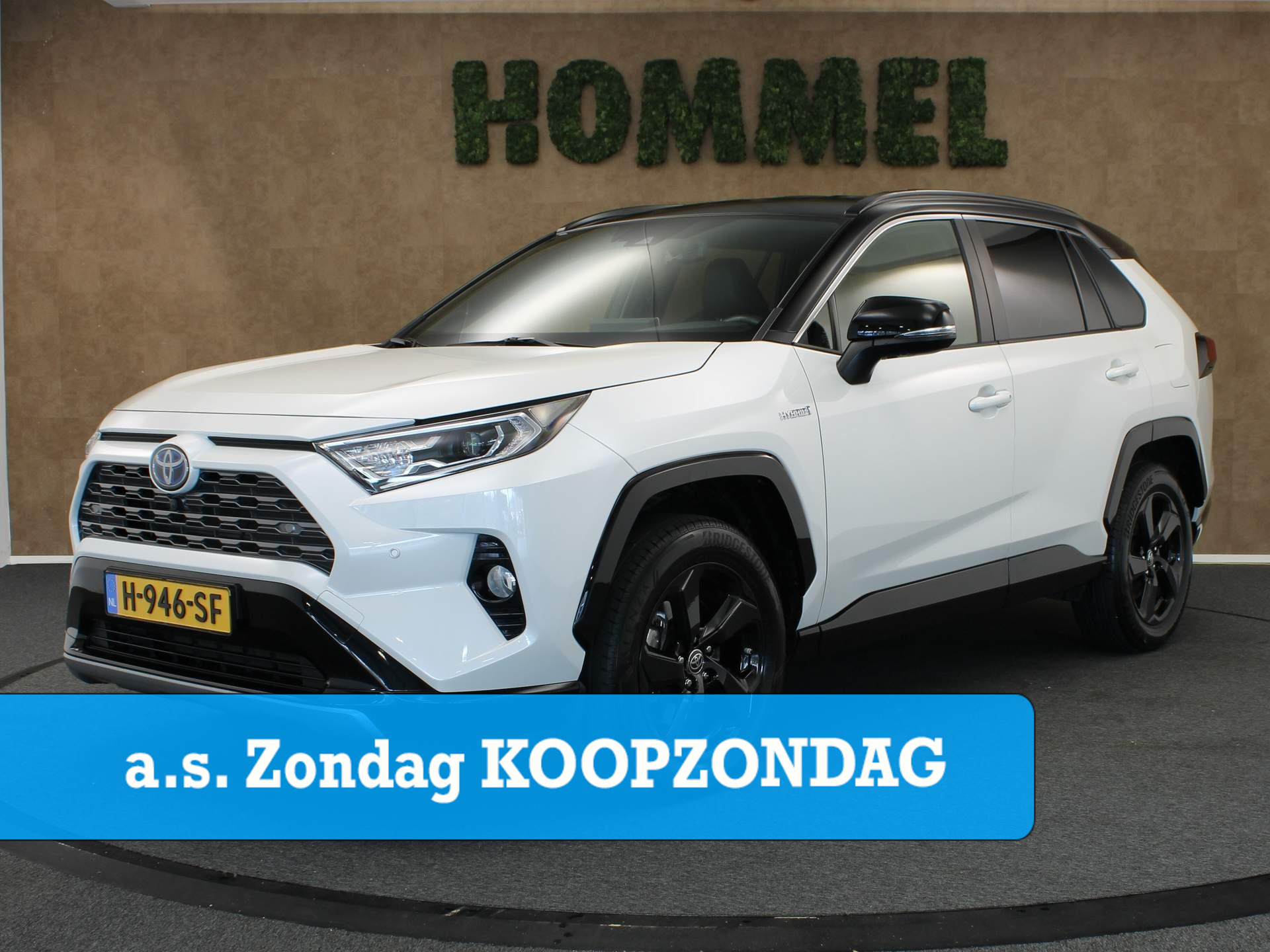 Toyota RAV4 2.5 Hybrid AWD Bi-Tone  - ORIGINEEL NEDERLANDSE AUTO - NAVIGATIE - 360 GRADEN CAMERA - PARKEERSENSOREN VOOR/ ACHTER - ELEKTRISCH BEDIENBARE ACHTERKLEP - ELEKTRISCH BEDIENBARE BESTUURDERSSTOEL