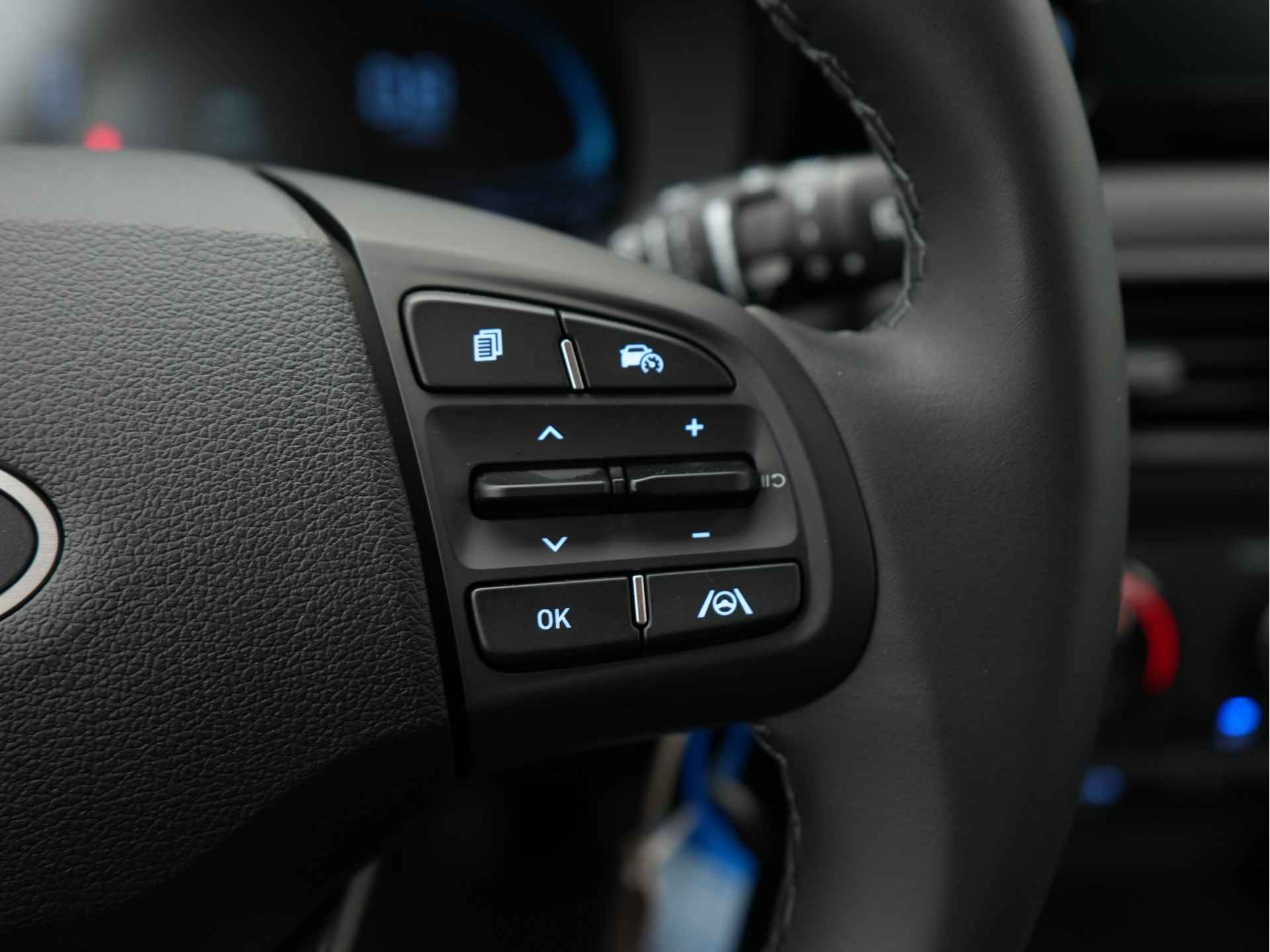 Hyundai i10 1.0 Comfort APPLE / ANDROID NAVIGATIE | LICHTMETALEN VELGEN | Rijklaarprijs! - 17/29