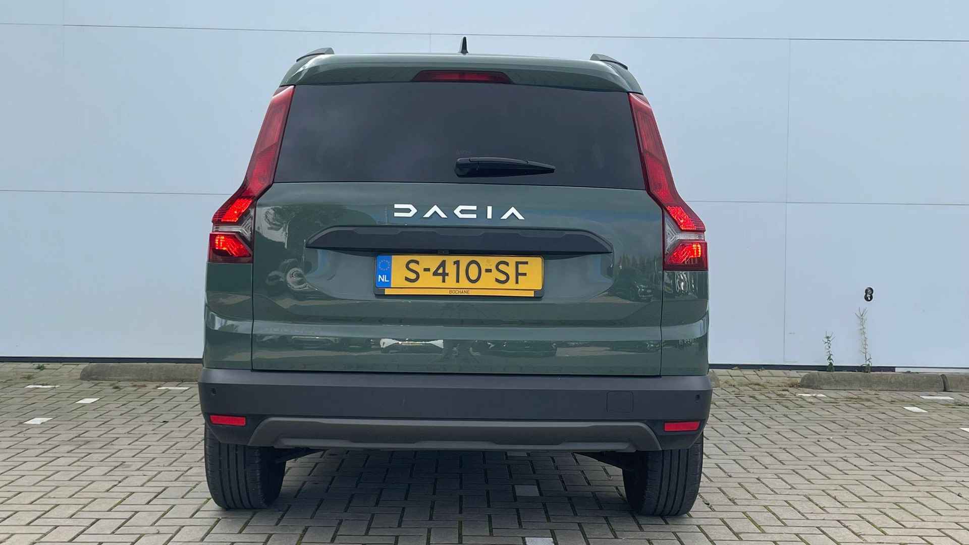 Dacia Jogger 1.0 TCe 110 Extreme 7p. Navigatie / 7-Persoons / Climate Control / Lichtmetalen Velgen / Parkeersensoren V+A+Camera / Cruise Control / DAB / LED / Hill Holt System - 14/41