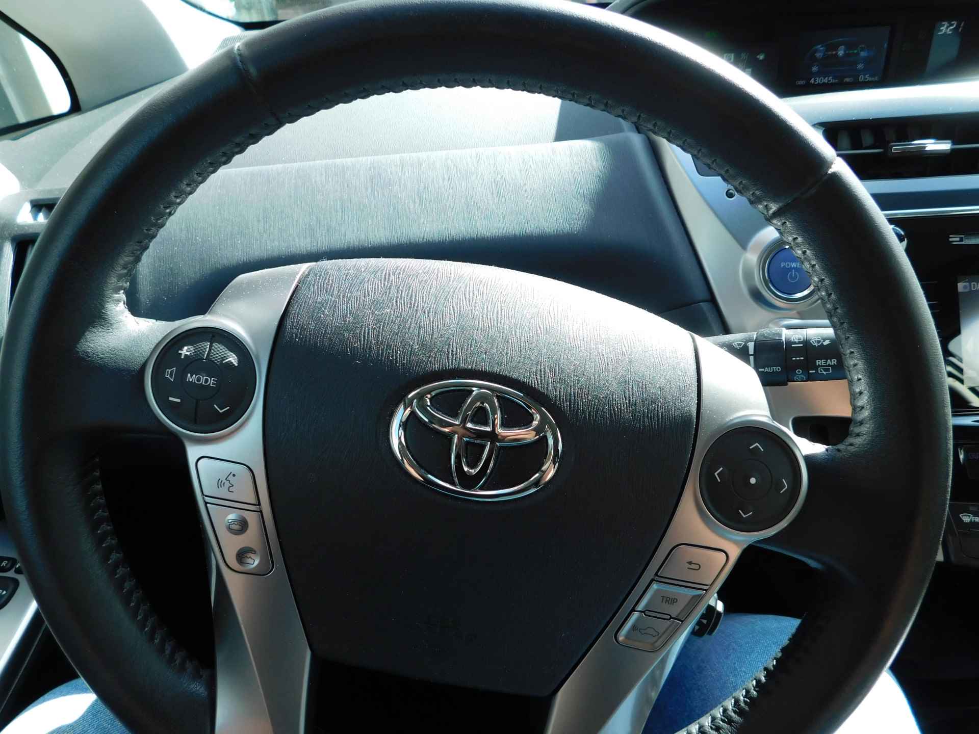 Toyota Prius+ 1.8 Dynamic - 14/28