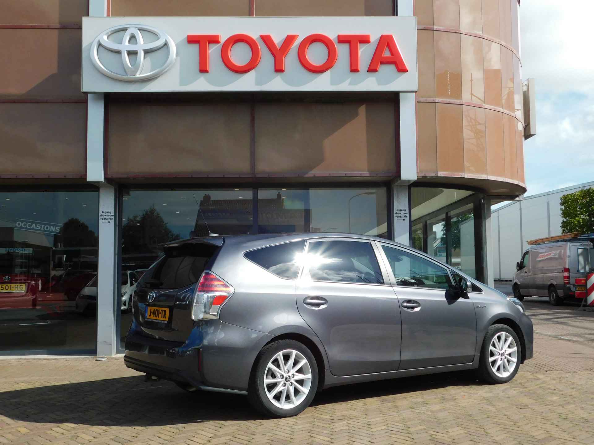 Toyota Prius+ 1.8 Dynamic - 25/28