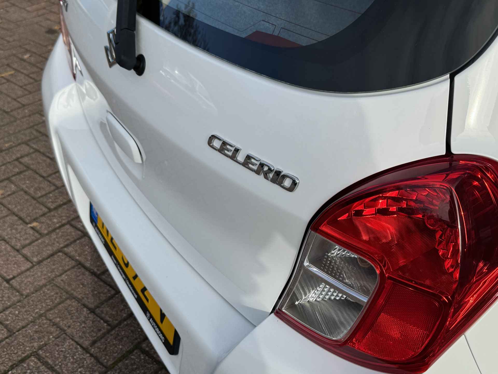 Suzuki Celerio 1.0 Comfort | Airco |  Rijklaar + 12 Maand BOVAG Garantie - 34/41