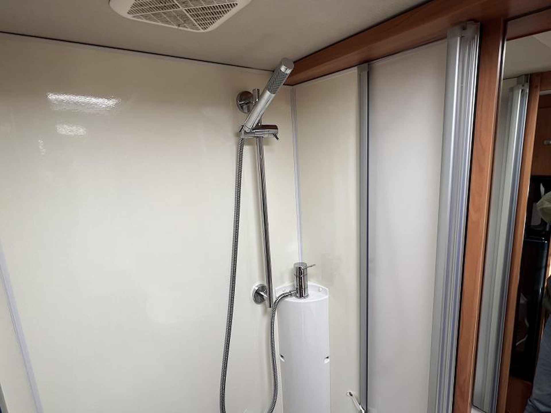 Hymer Exsis 698 - 14/14