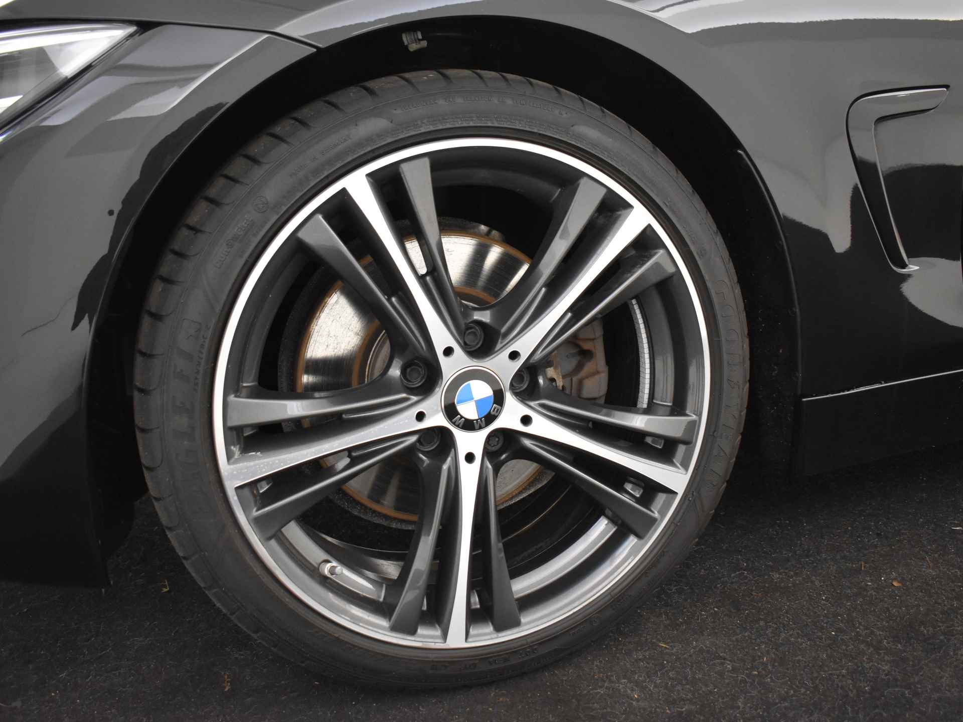 BMW 4 Serie Cabrio 430i High Executive Sport Line Automaat / Air Collar / Sportstoelen / Adaptieve LED / Head-Up / Comfort Access / Navigatie Professional / Stoelverwarming - 11/50