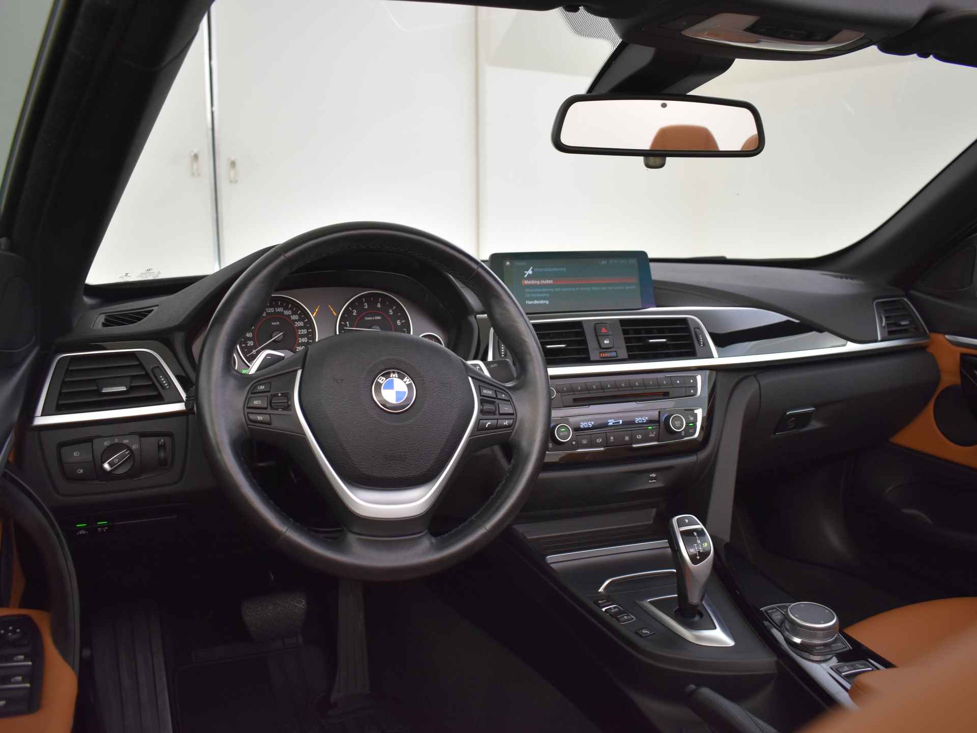 BMW 4 Serie Cabrio 430i High Executive Sport Line Automaat / Air Collar / Sportstoelen / Adaptieve LED / Head-Up / Comfort Access / Navigatie Professional / Stoelverwarming - 13/50