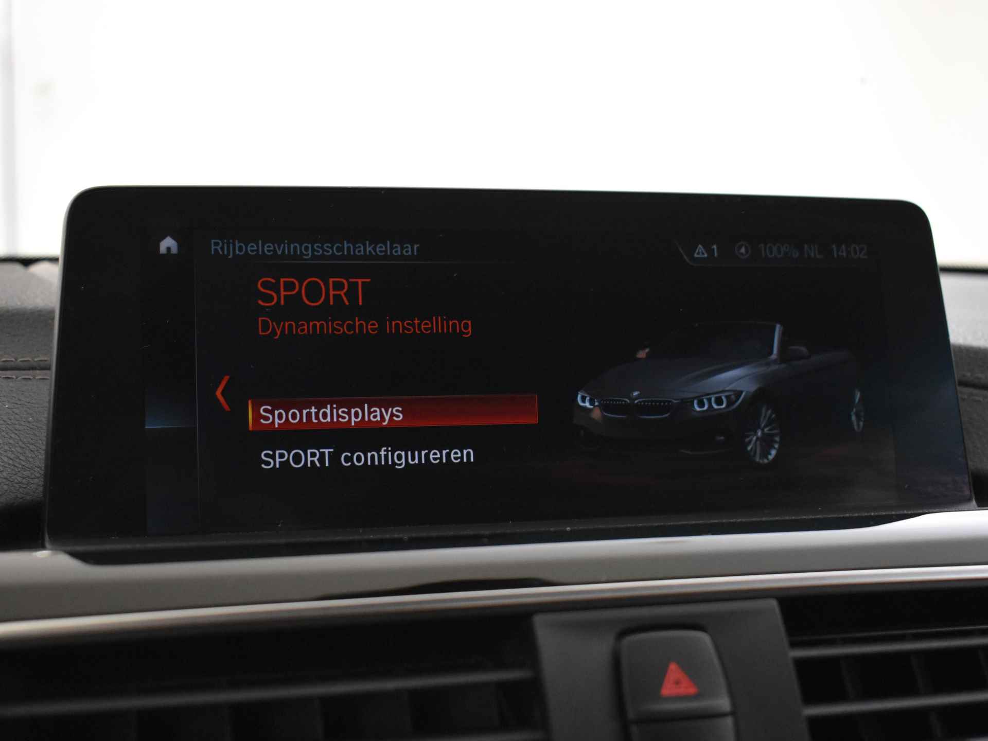 BMW 4 Serie Cabrio 430i High Executive Sport Line Automaat / Air Collar / Sportstoelen / Adaptieve LED / Head-Up / Comfort Access / Navigatie Professional / Stoelverwarming - 49/50
