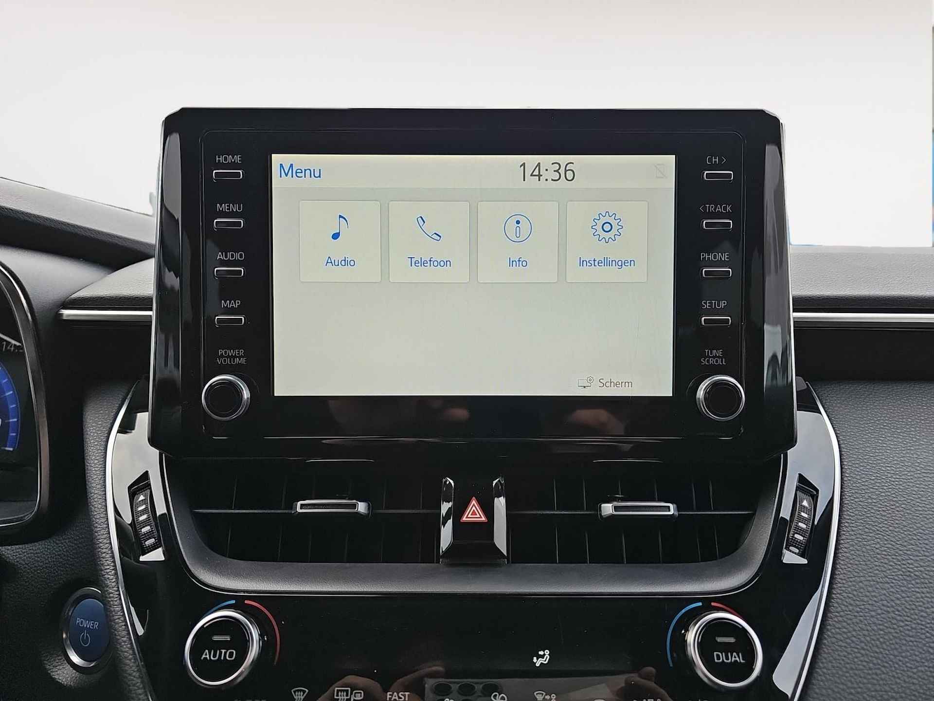 Suzuki Swace 1.8 Hybrid Select | Adaptieve Cruise Control | Climate Control | Stuur-en stoelverwarming | Apple Carplay/Android Auto | - 23/31