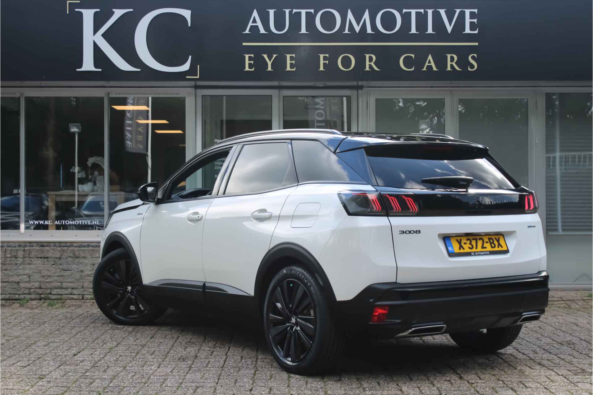 Peugeot 3008 1.6 HYbrid 225 GT | Pano | Keyless | 360 - 5/34