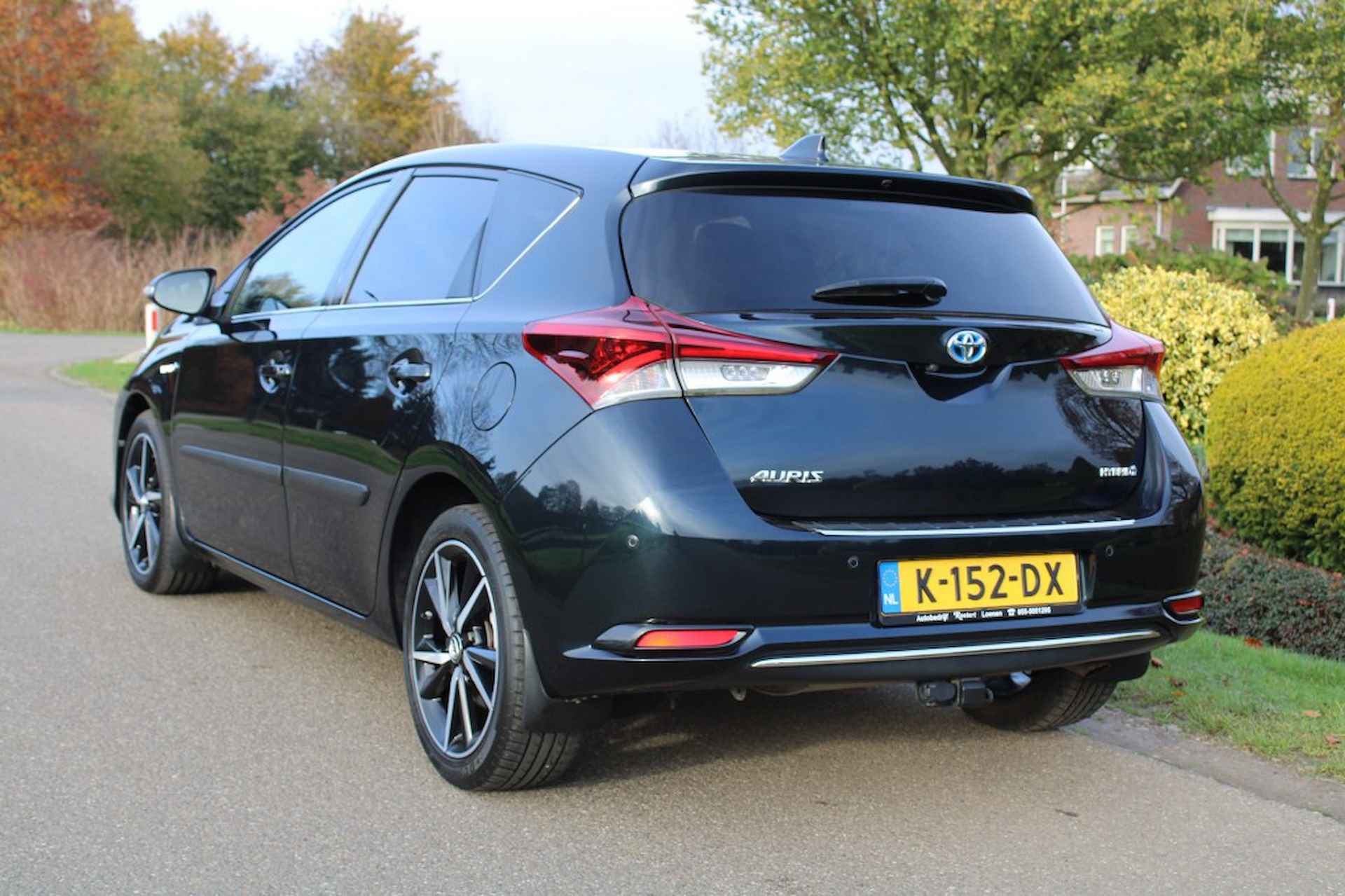 TOYOTA Auris 1.8 136pk Hybrid Executive 5-drs ECC/Cruise/Navi/Camera/Trekhaak - 2/33