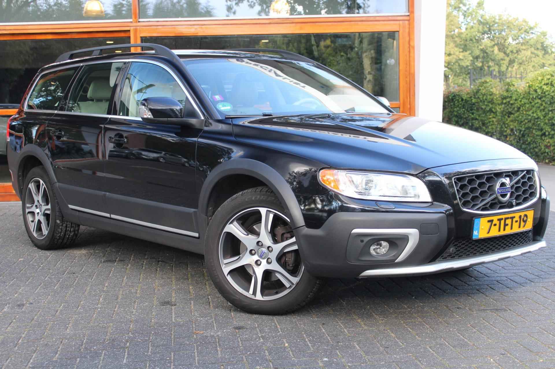 Volvo XC70 D4 Automaat | Standkachel | Trekhaak 1.600 kg | Dealeronderhouden | 5 cilinder | Camera - 2/29