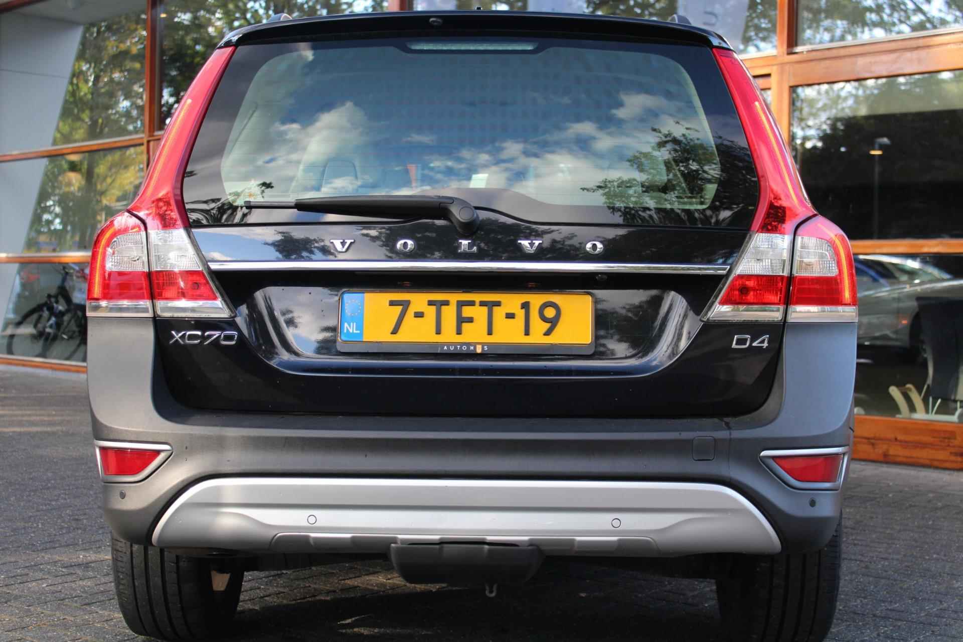 Volvo XC70 D4 Automaat | Standkachel | Trekhaak 1.600 kg | Dealeronderhouden | 5 cilinder | Camera - 10/29