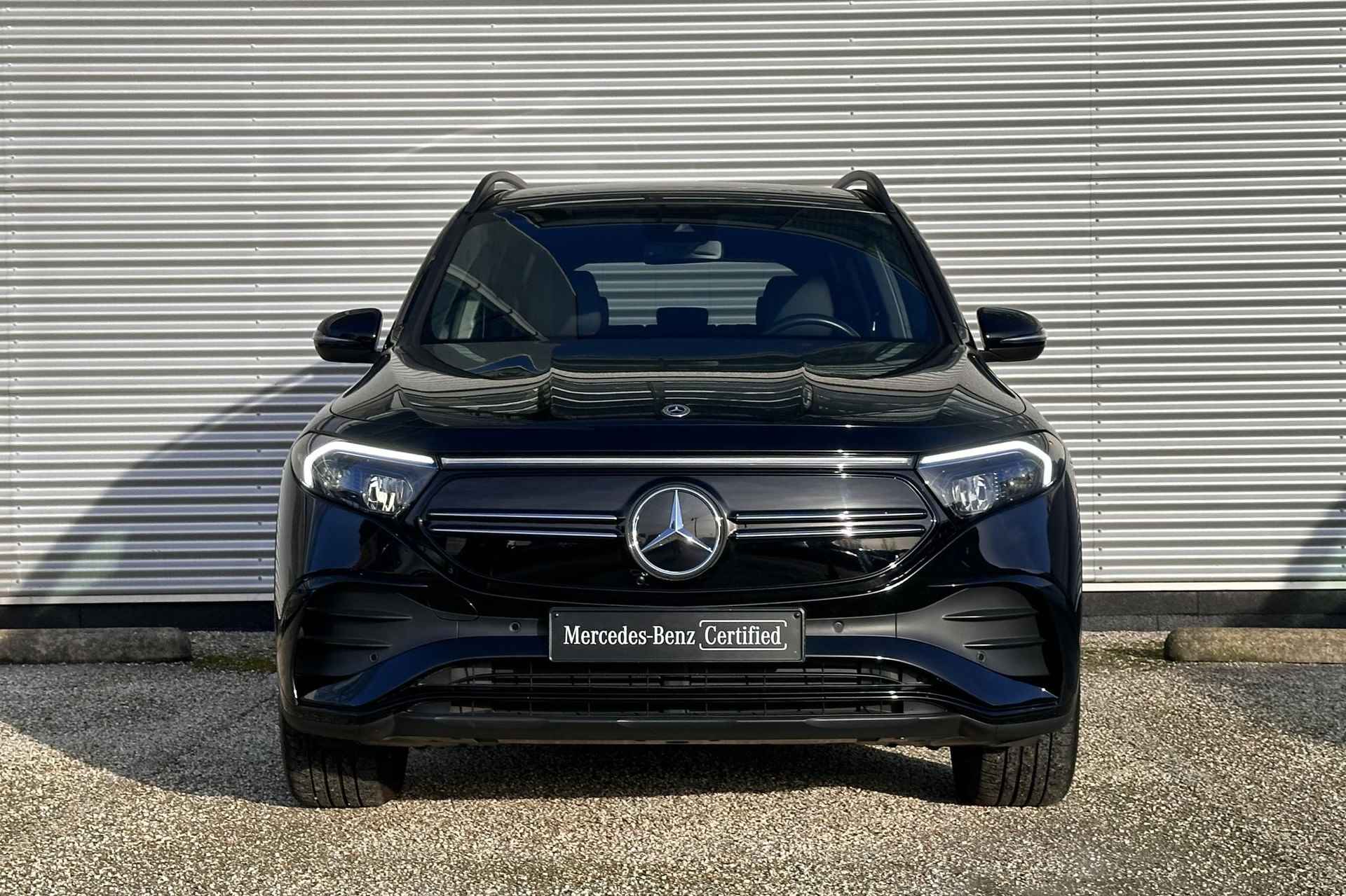 Mercedes-Benz EQB EQB 250+ AMG Line | Advanced Pakket | Panoramadak | Nightpakket | Burmester Audio | Sfeerverlichting | Parktronic | Camera - 3/30