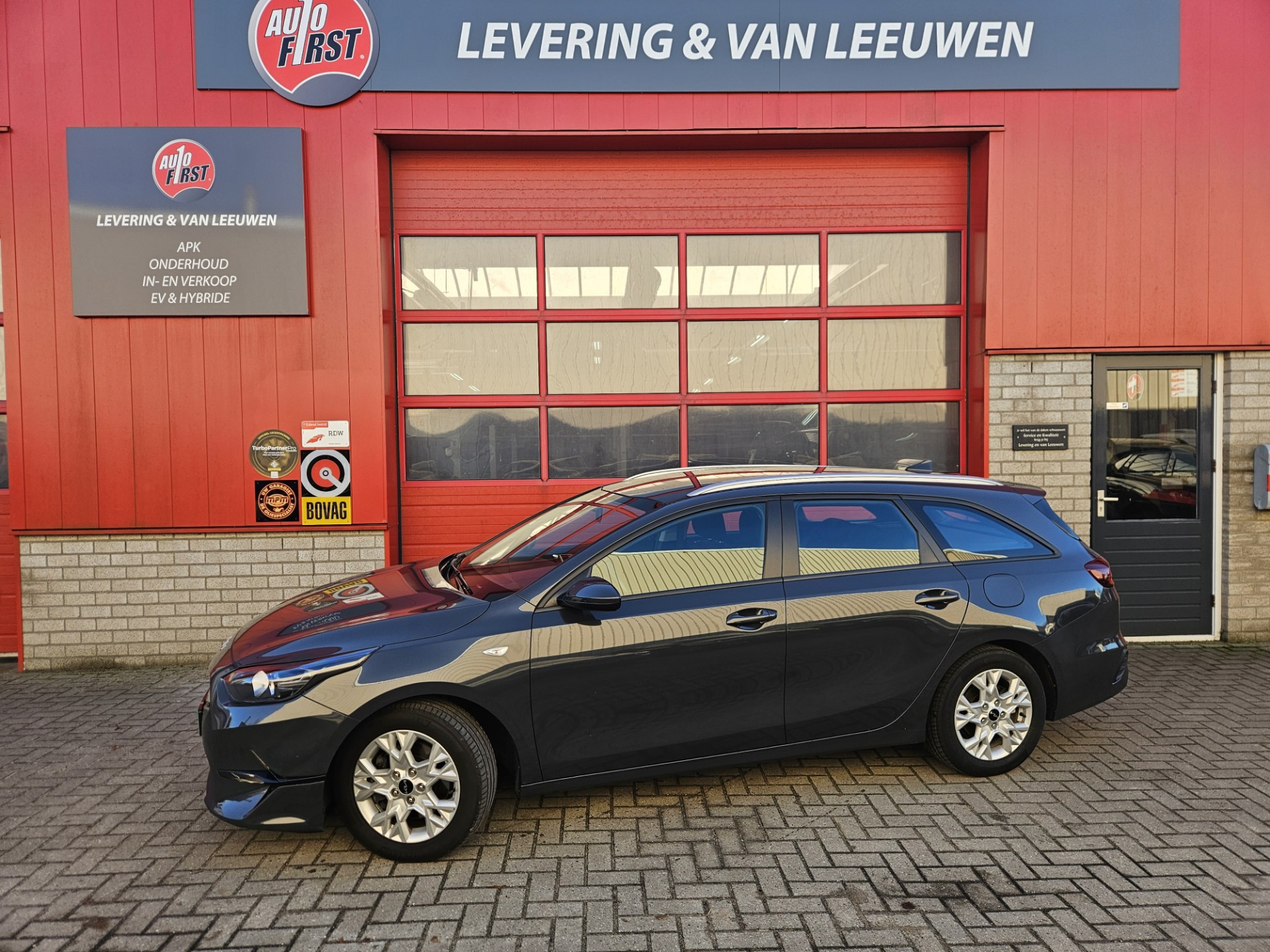 Kia Ceed Sportswagon 1.0 T-GDi ComfortLine/ Cruise control/ Apple Carplay/ Rijklaarprijs