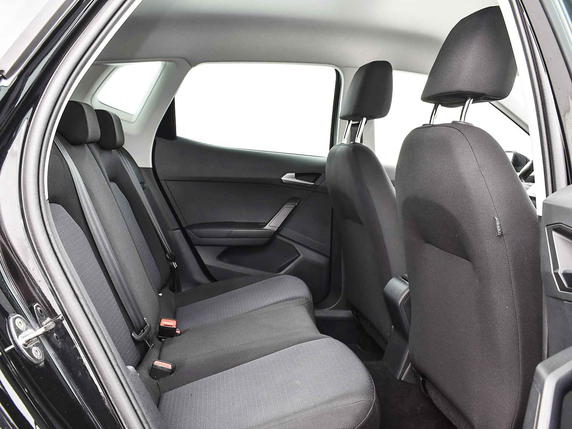 SEAT Arona 1.0 TSI 110pk DSG Style | Climatronic | P-Sensoren | Camera | Full Link | Navigatie | Cruise Control | DAB | Garantie t/m 11-05-2024 of 100.000km - 14/36