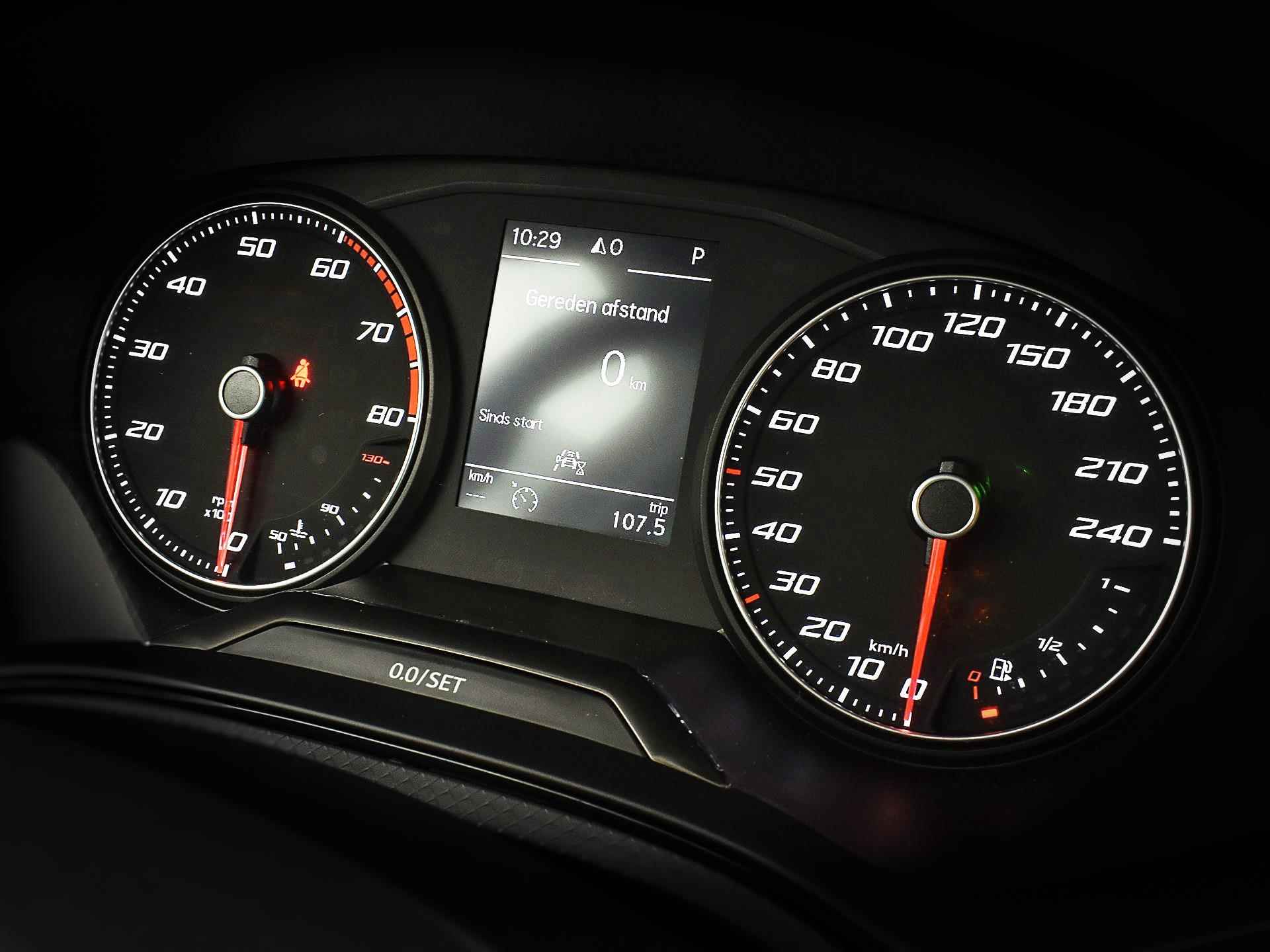 SEAT Arona 1.0 TSI 110pk DSG Style | Climatronic | P-Sensoren | Camera | Full Link | Navigatie | Cruise Control | DAB | Garantie t/m 11-05-2024 of 100.000km - 21/36