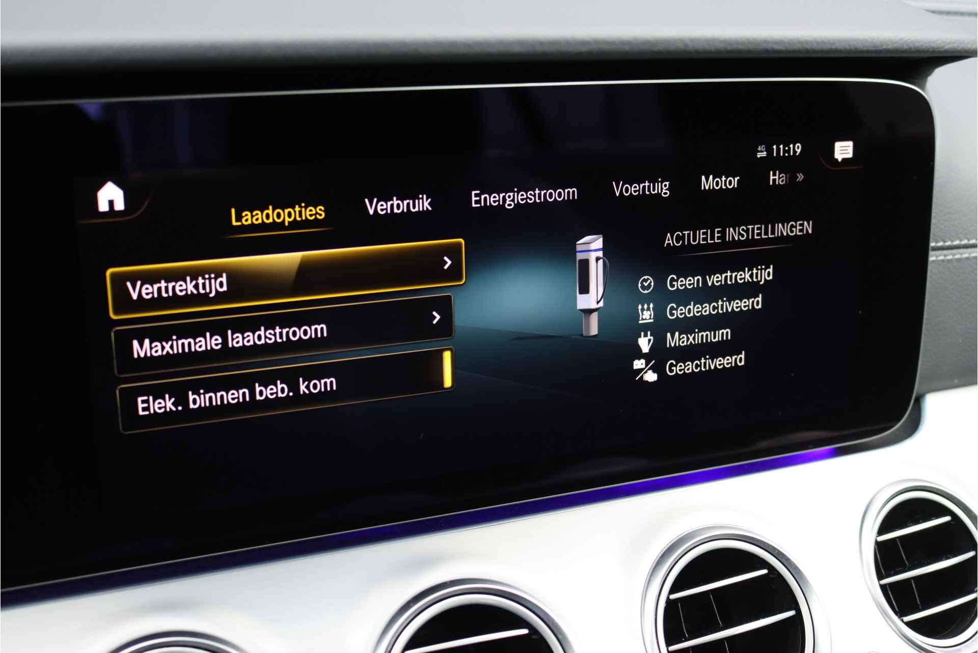 Mercedes-Benz E-Klasse Estate 300 e AMG Line Au9, Plug-in Hybride, Schuif/Kanteldak, Camera, Dodehoekassistent, Widescreen, Stoelverwarming, Sfeerverlichting, Multibeam Led, Etc, - 15/59
