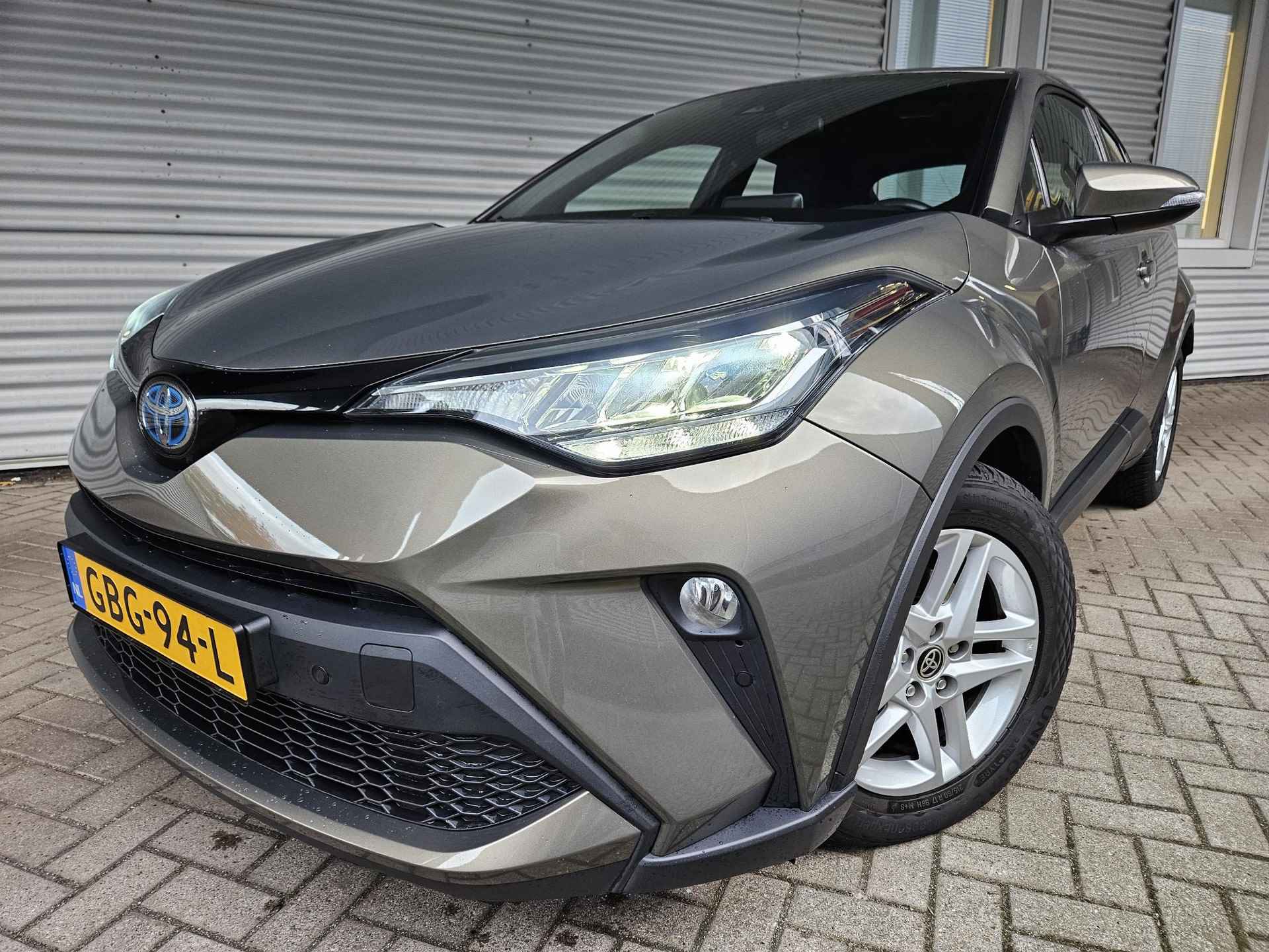 Toyota C-HR 1.8 Hybrid Business - 3/15