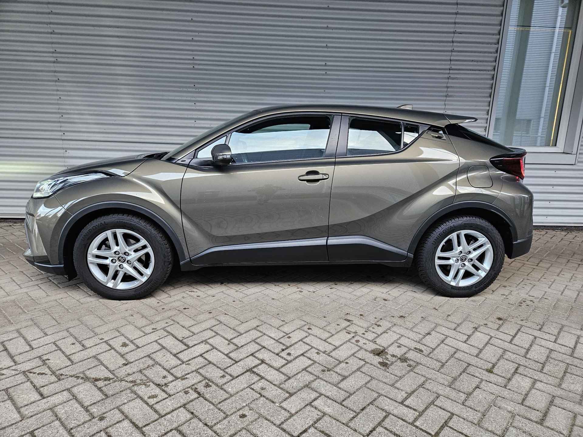 Toyota C-HR 1.8 Hybrid Business - 4/15